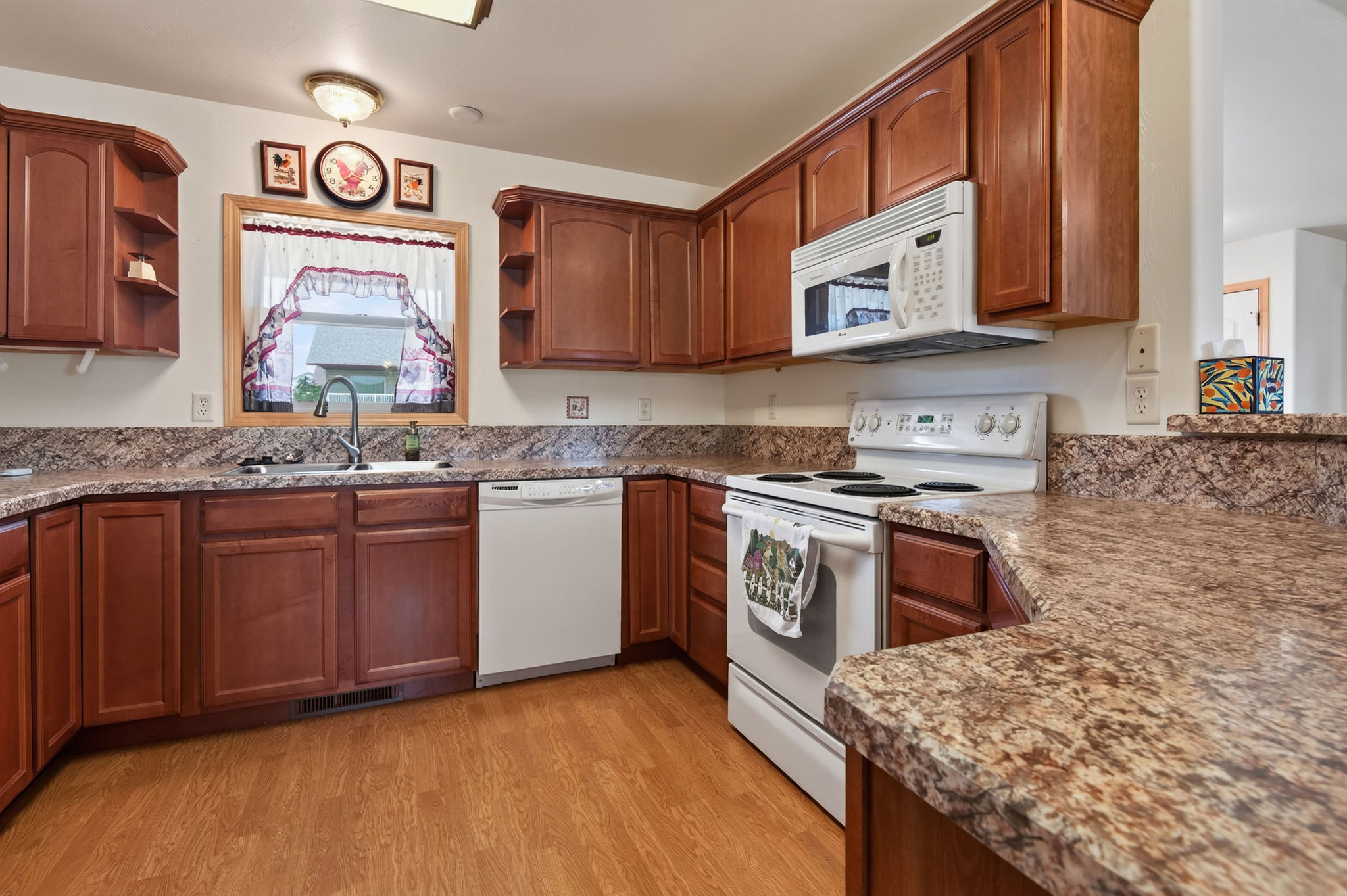 844 Expedition Trail Property Photo 8