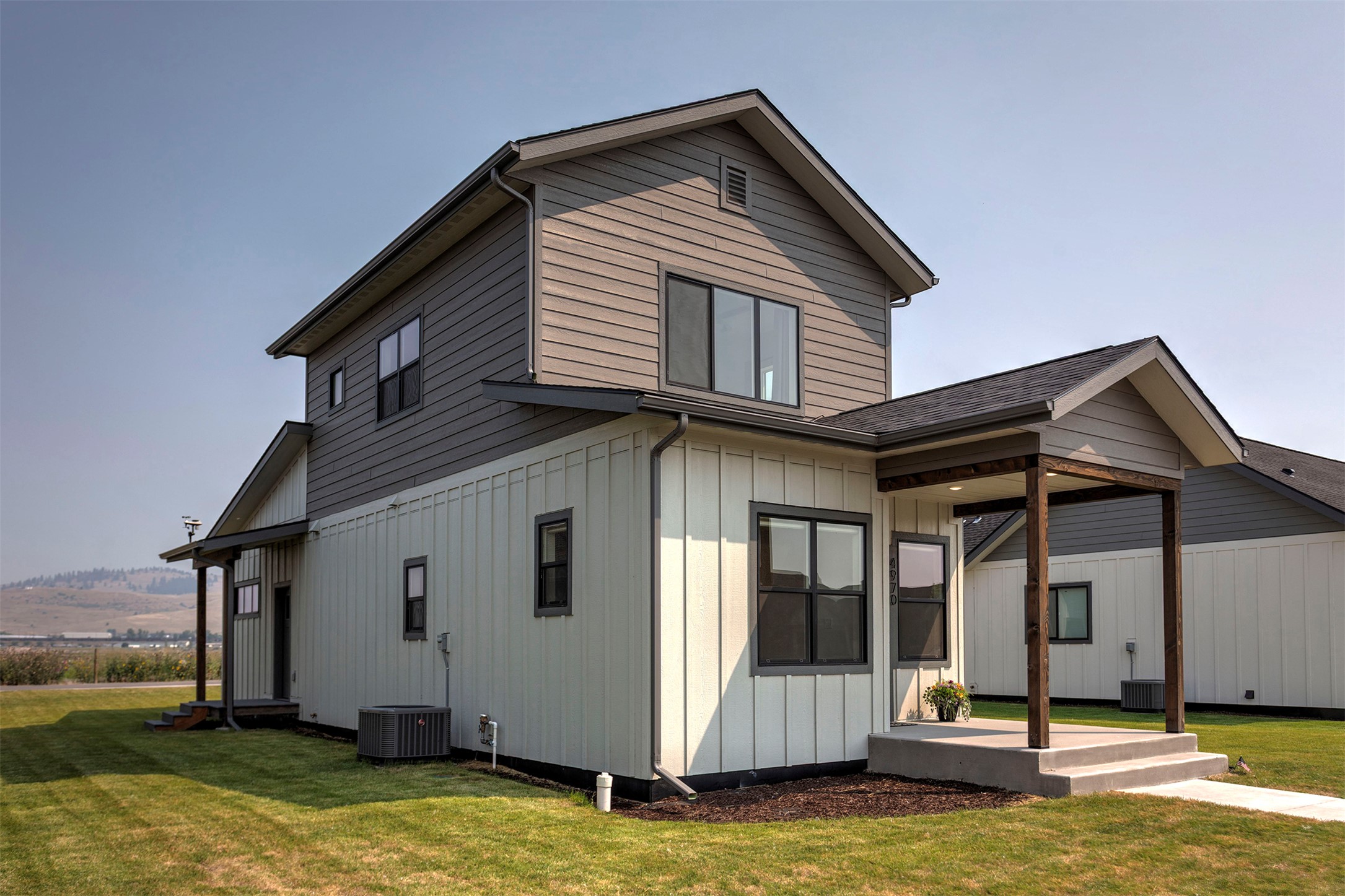 4970 England Boulevard Property Photo 1