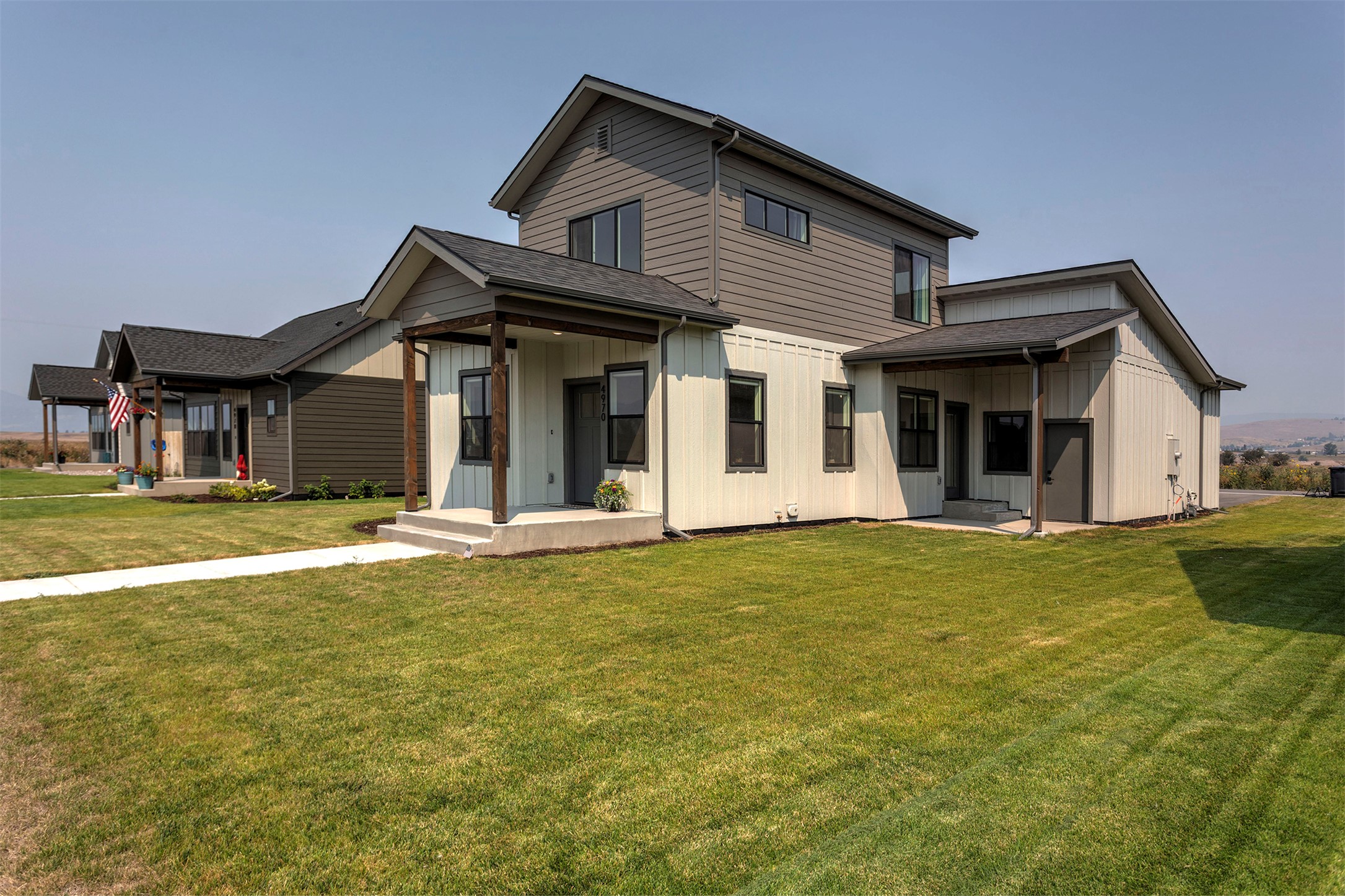 4970 England Boulevard Property Photo 1