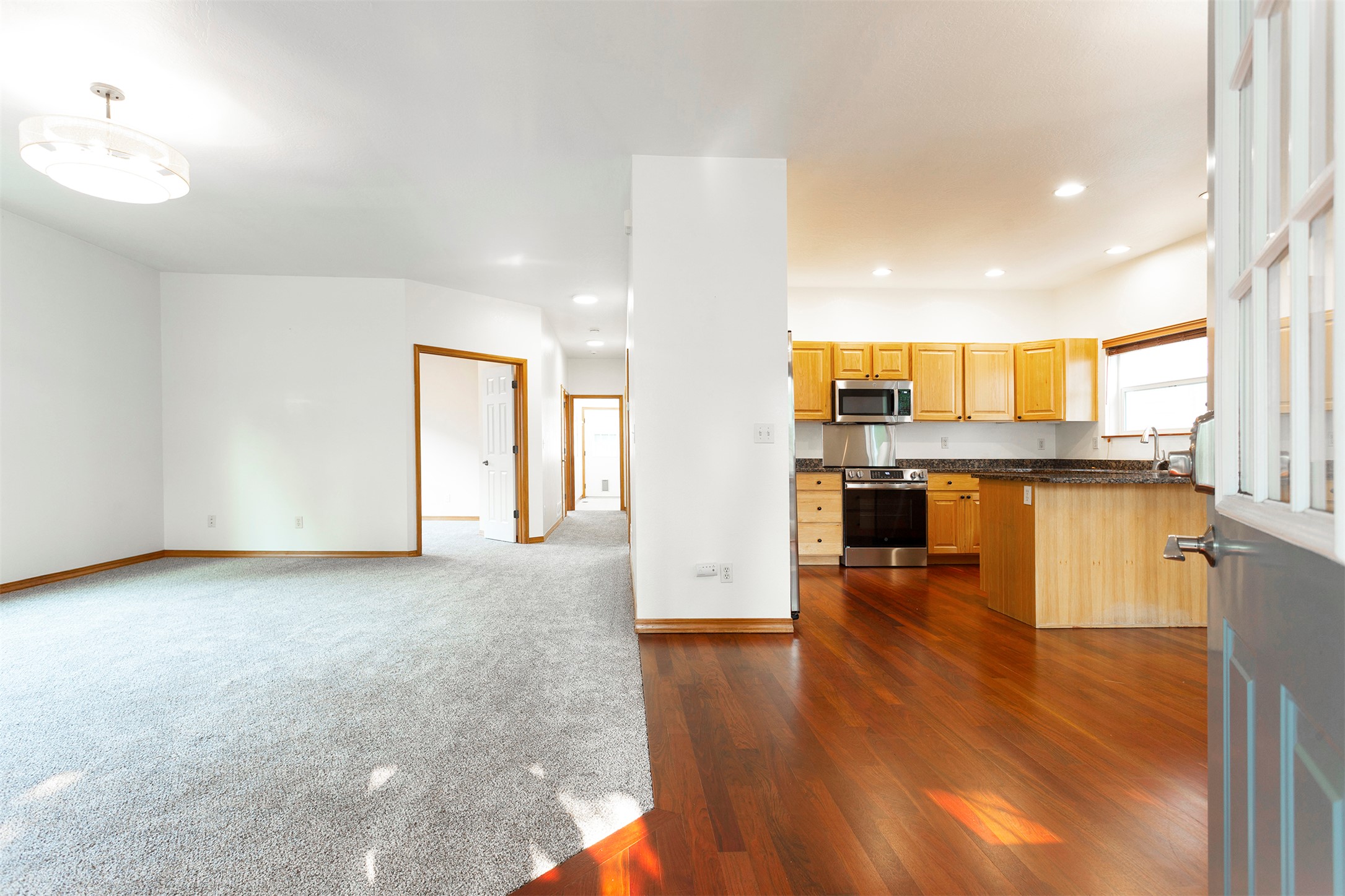 2807 O'shaughnesy Street Property Photo 7