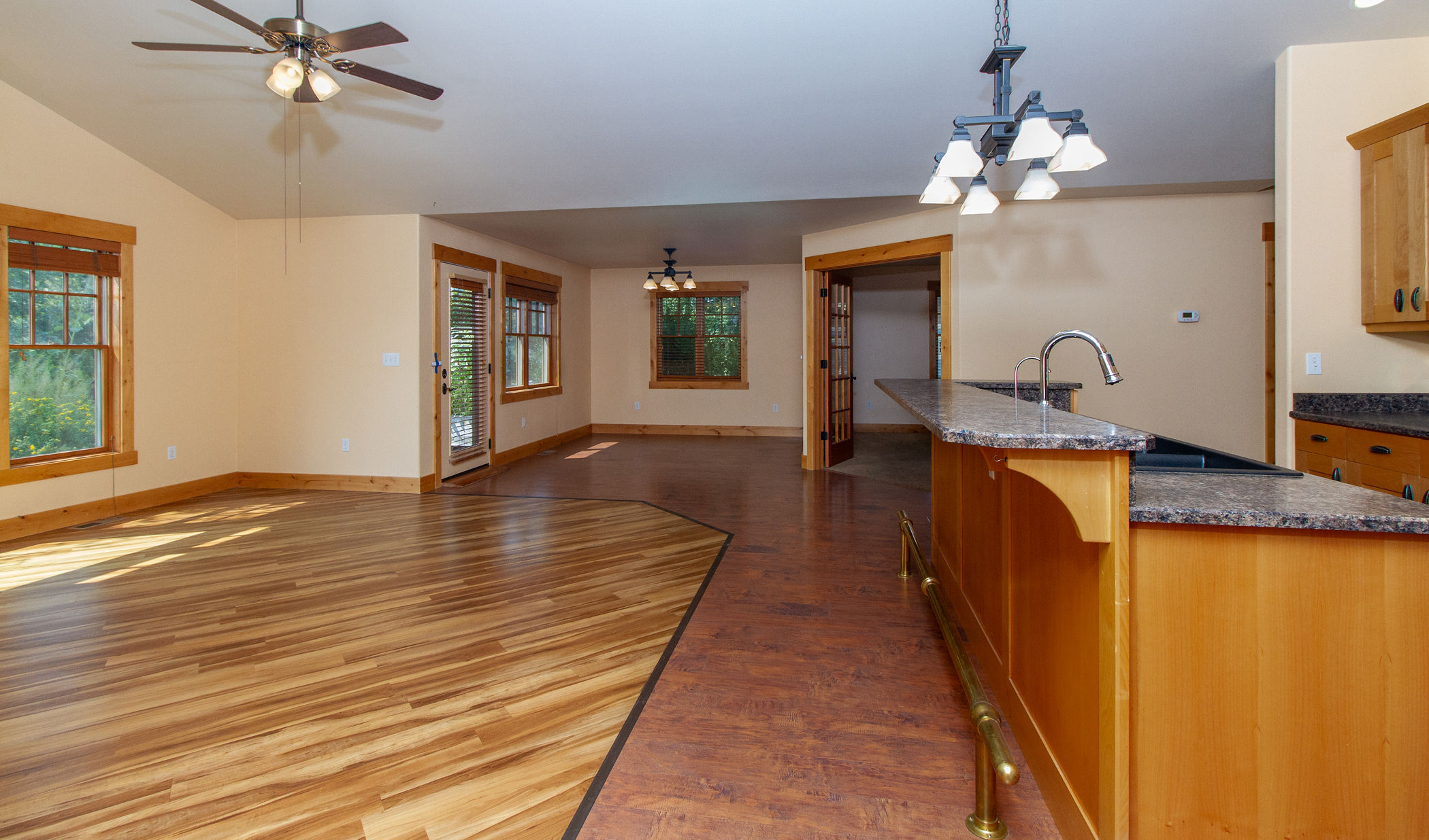 101 Jefferson Court Property Photo 6