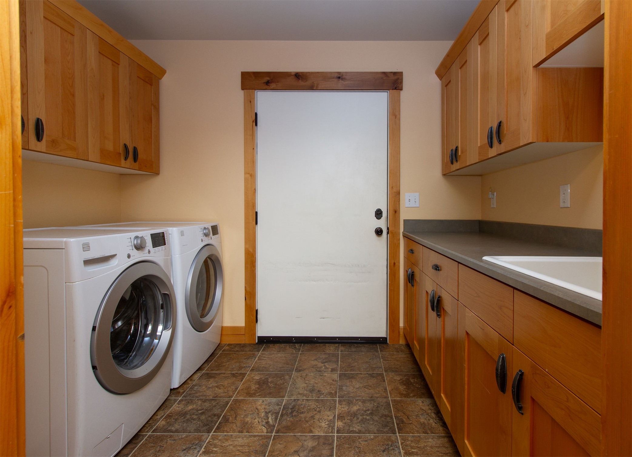 101 Jefferson Court Property Photo 16