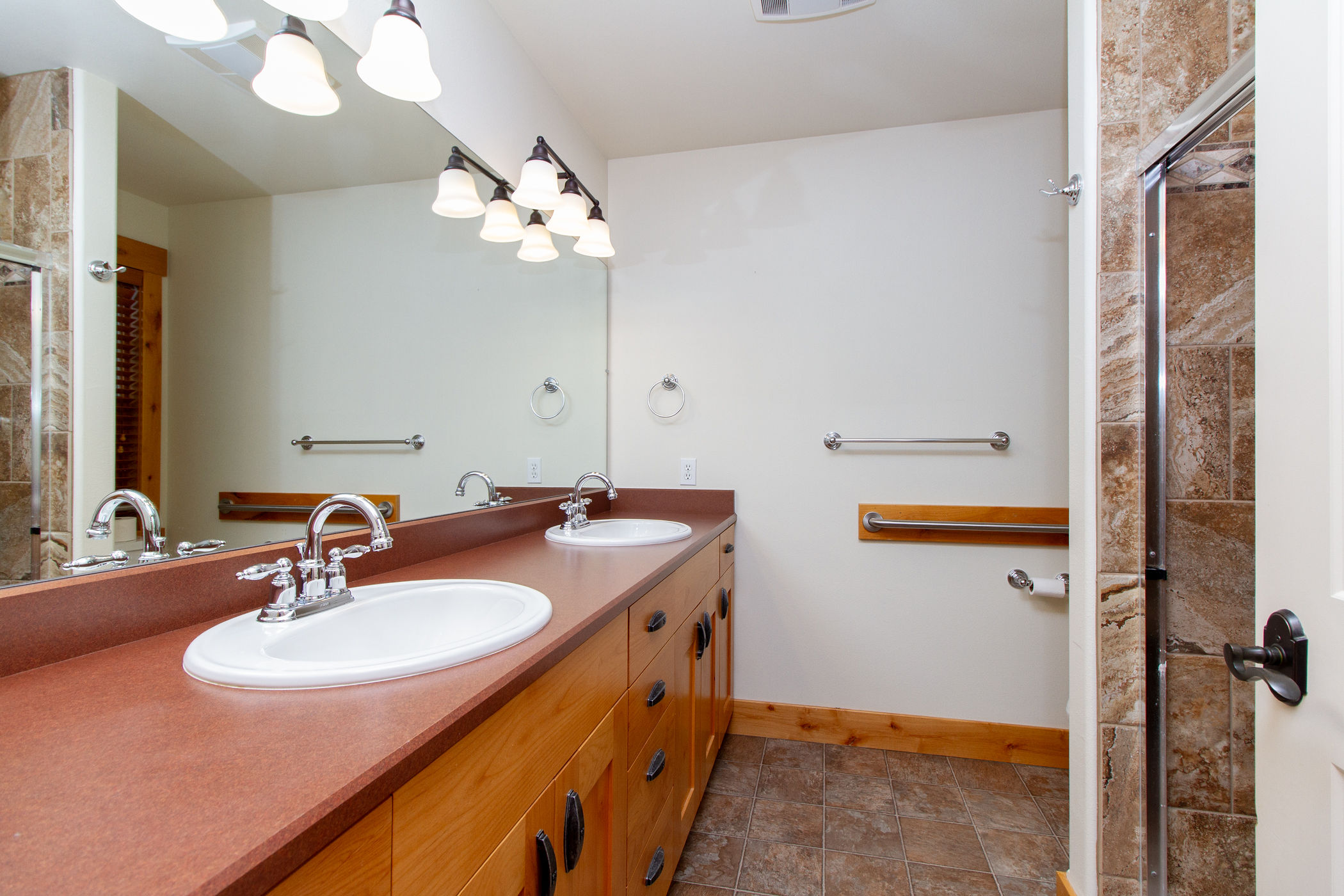 101 Jefferson Court Property Photo 24