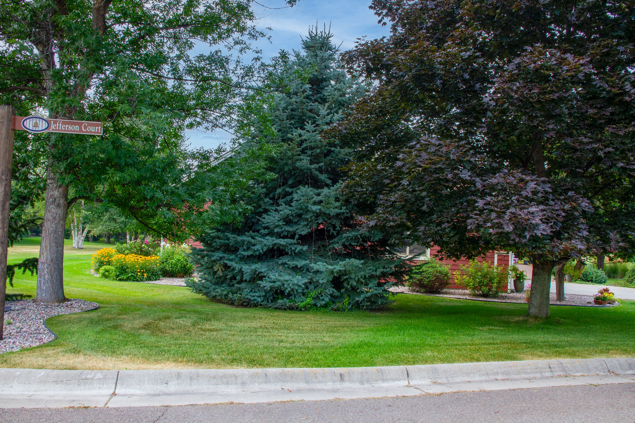 101 Jefferson Court Property Photo 34