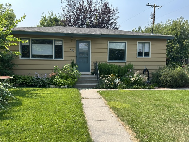410 S Fee Street Property Photo 1