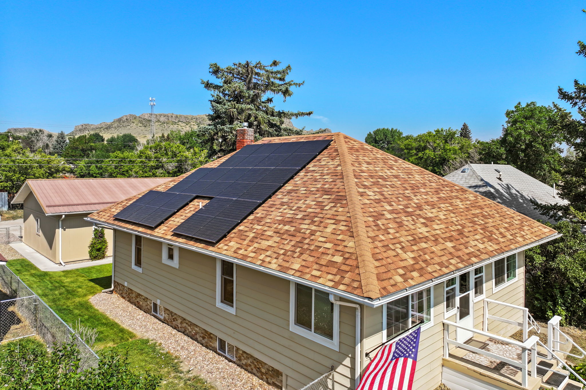 107 2nd Street N Property Photo 2