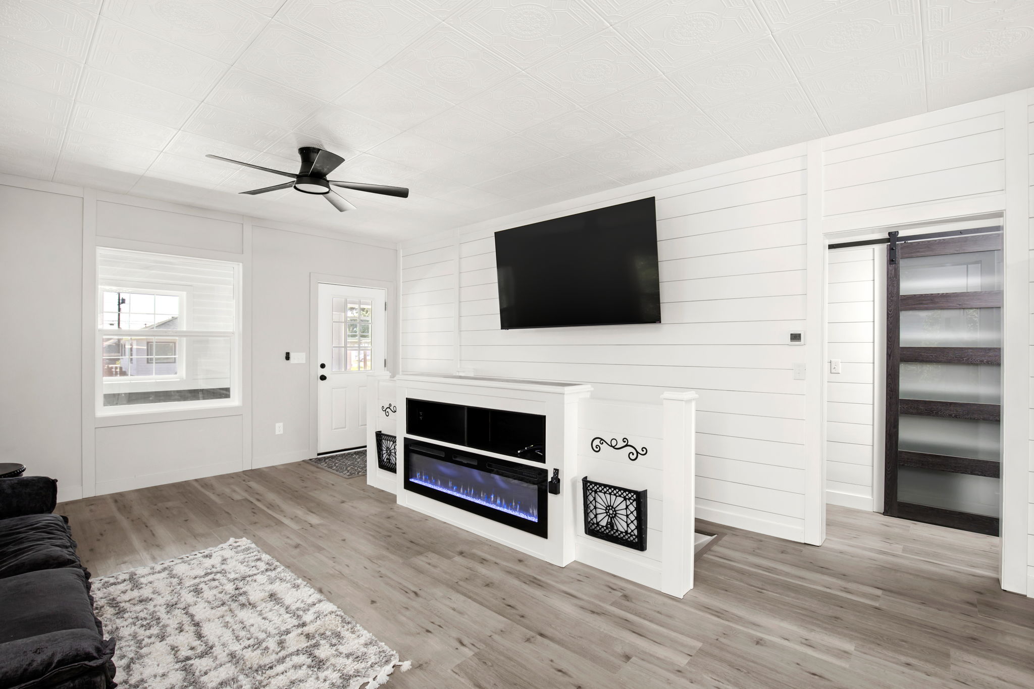 107 2nd Street N Property Photo 17