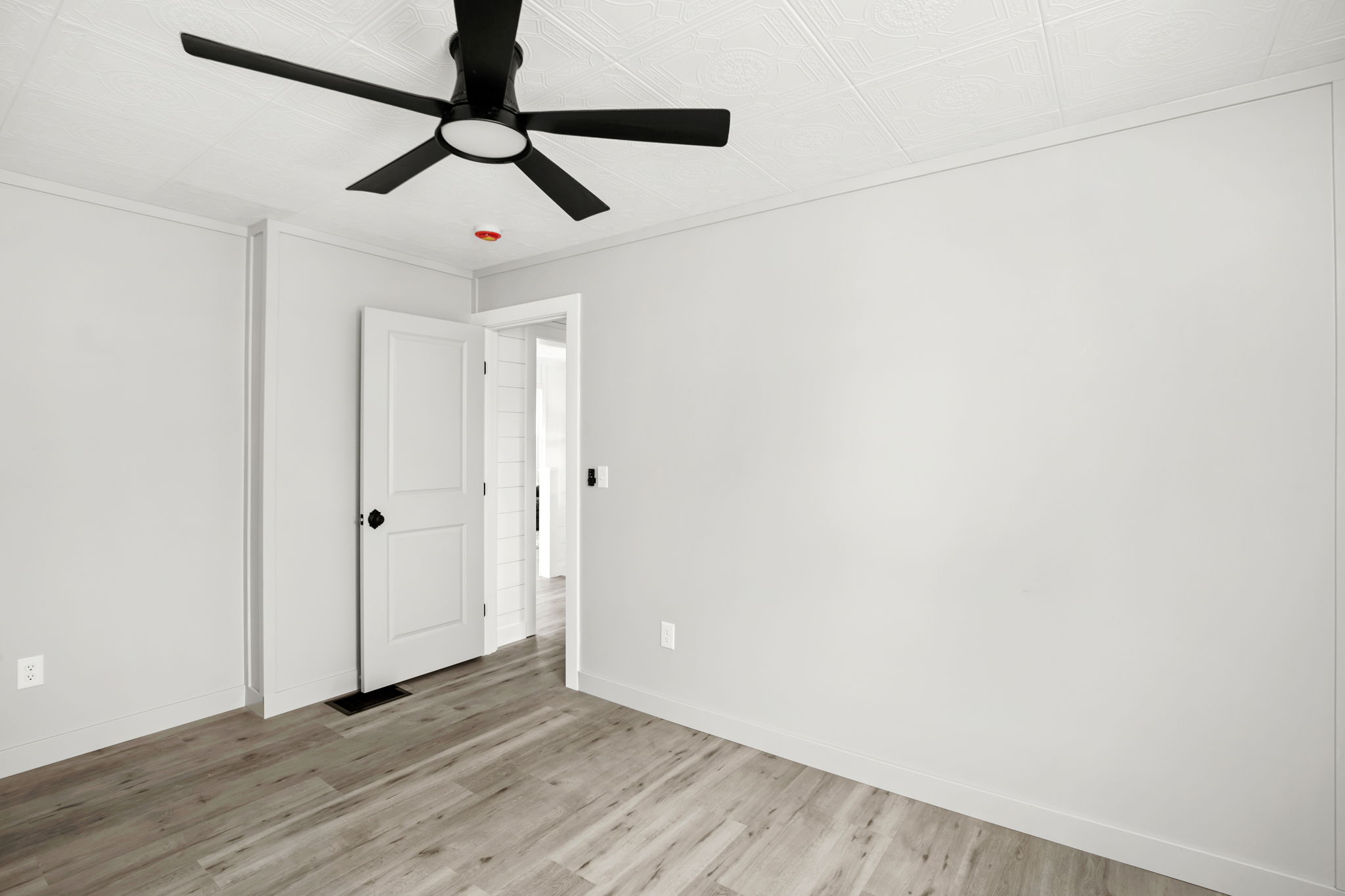 107 2nd Street N Property Photo 24