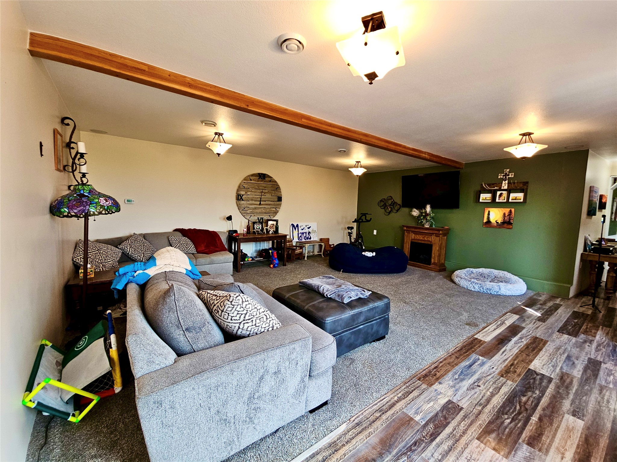 841 22nd Road Ne Property Photo 14