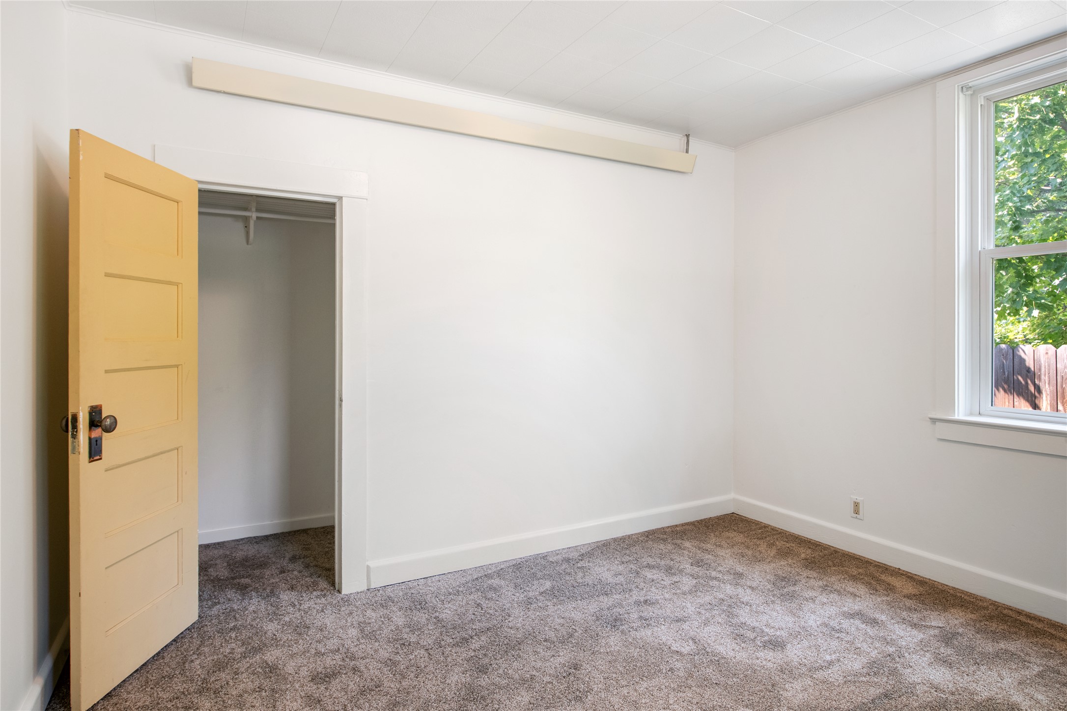 925 3rd Street Property Photo 22