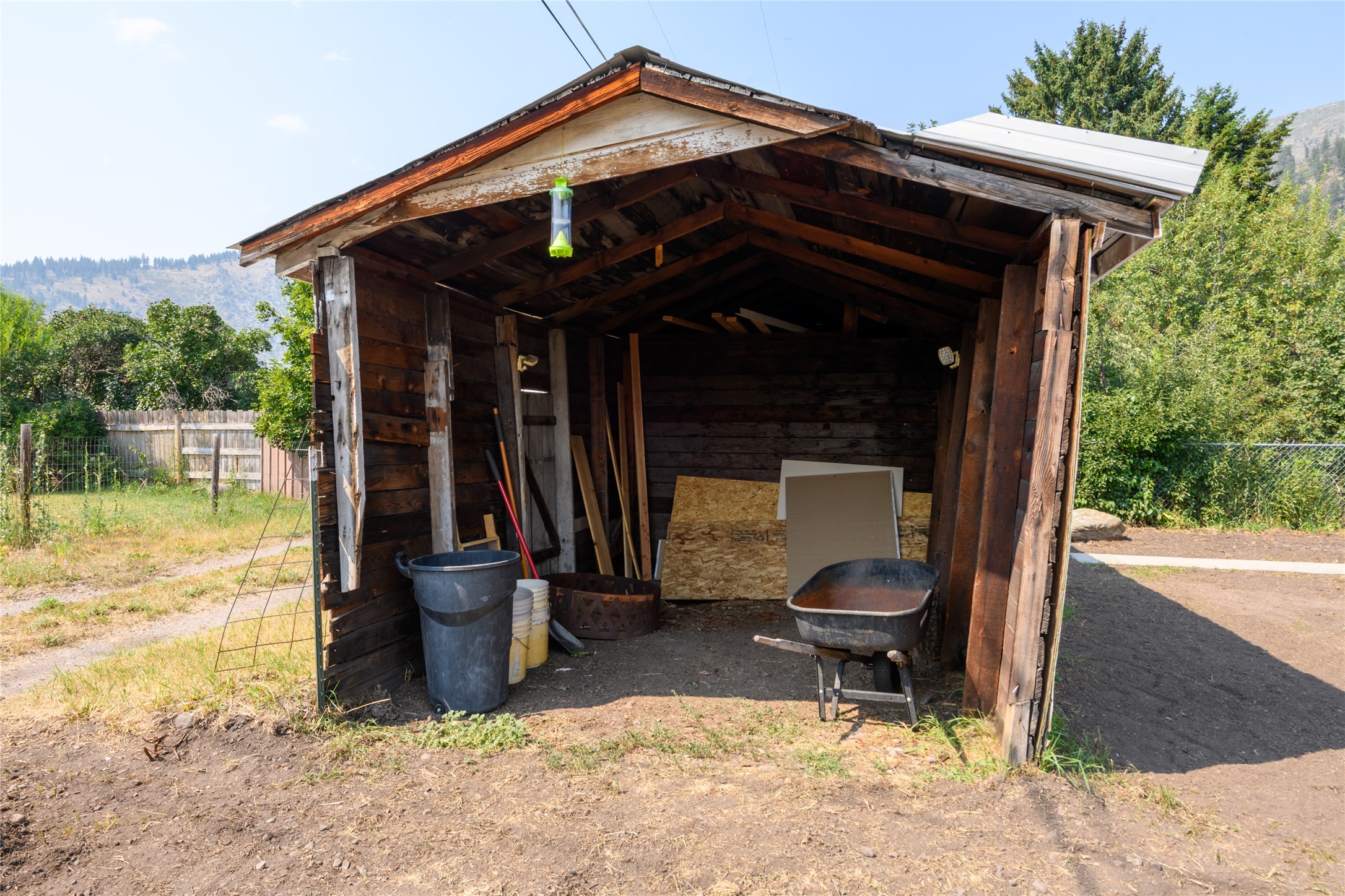 925 3rd Street Property Photo 33