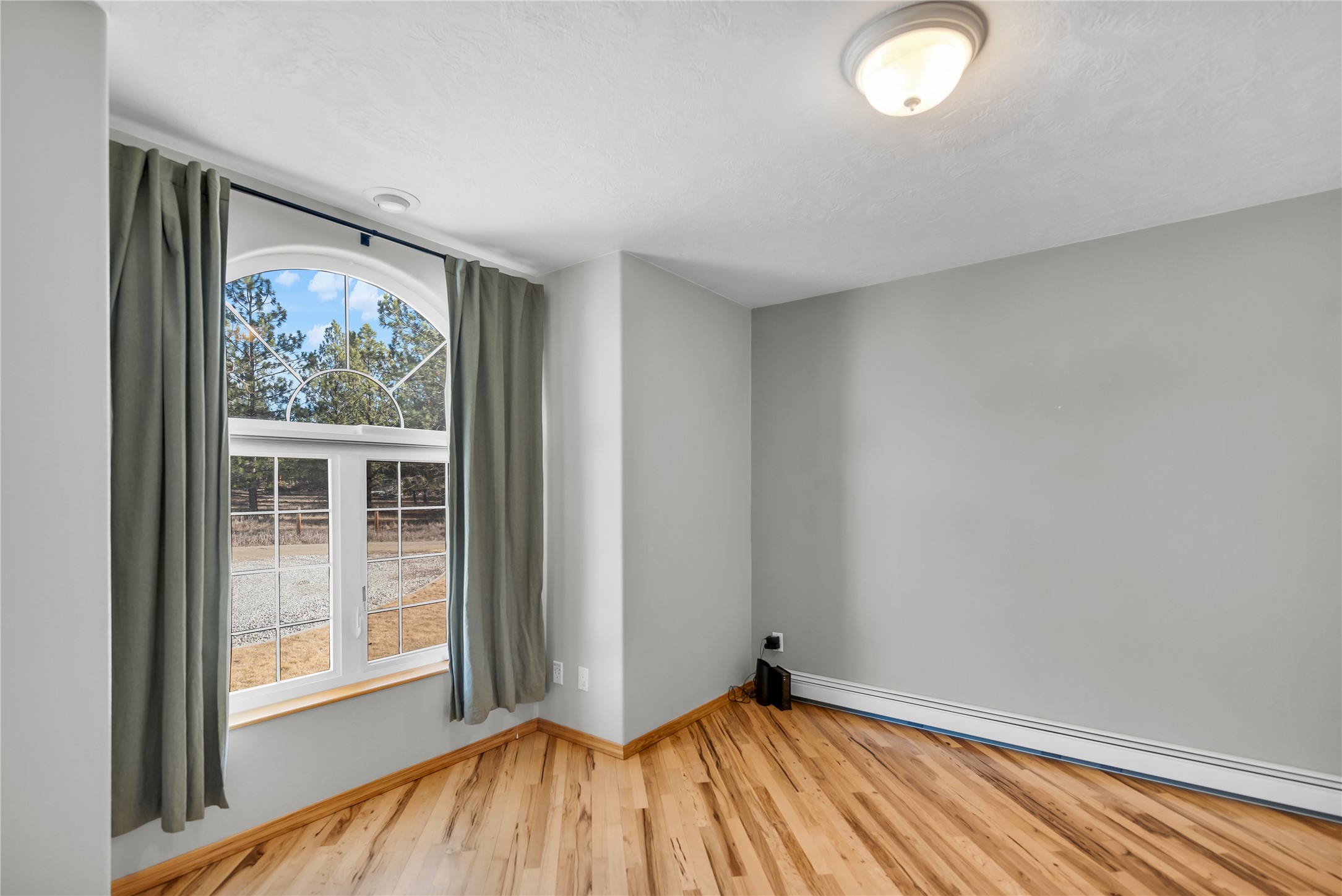 193 Cormoret Loop Property Photo 16