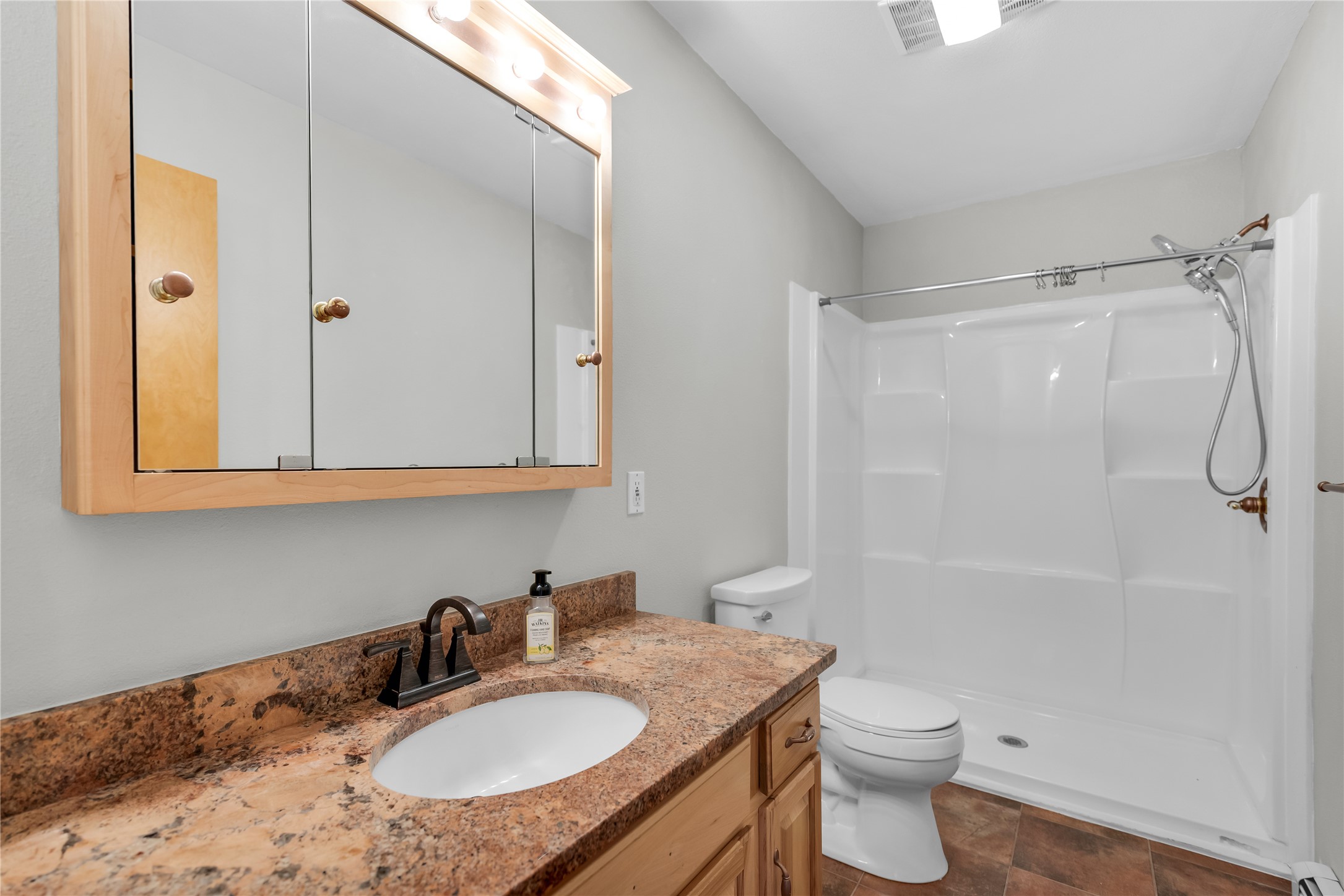 193 Cormoret Loop Property Photo 17
