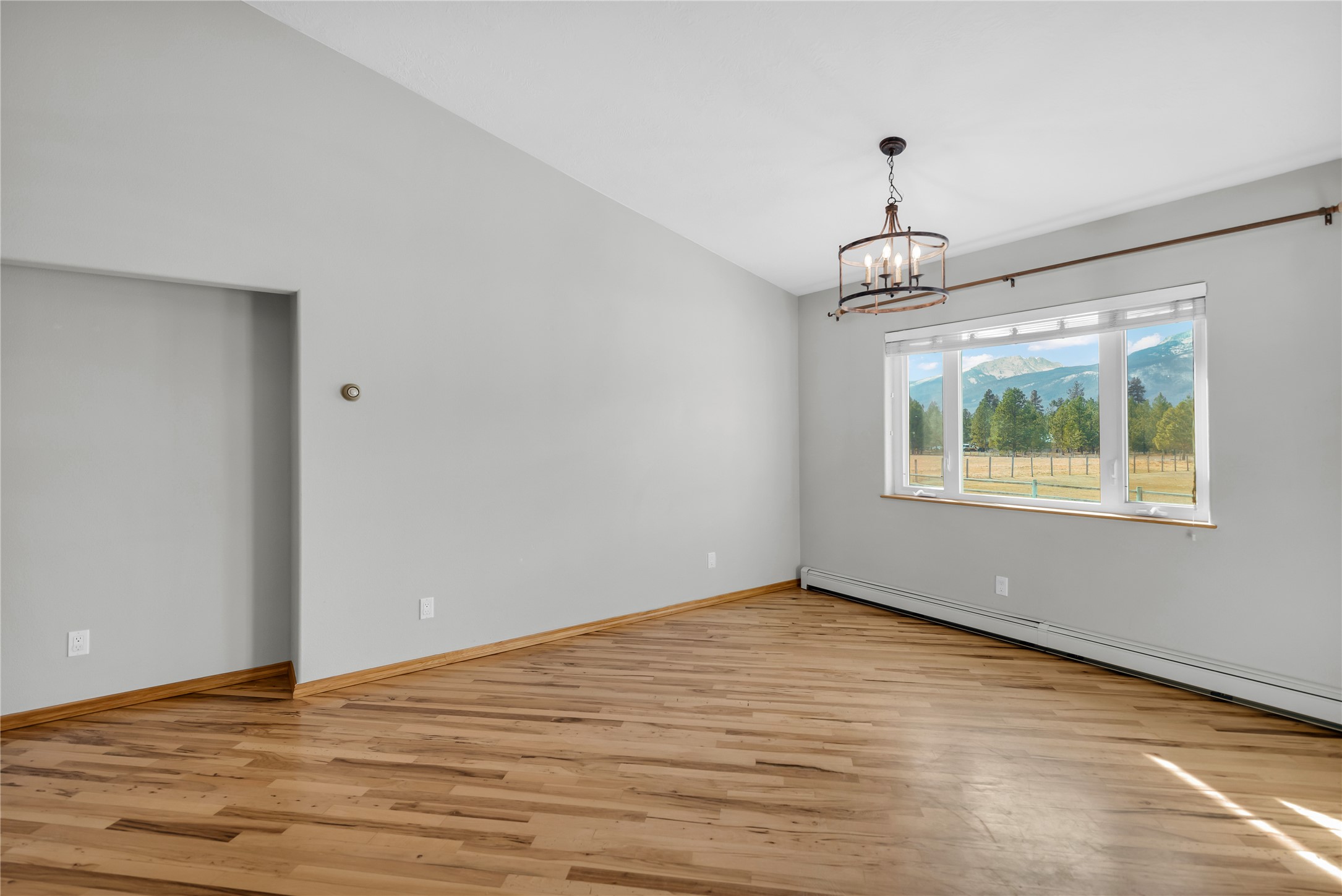 193 Cormoret Loop Property Photo 18