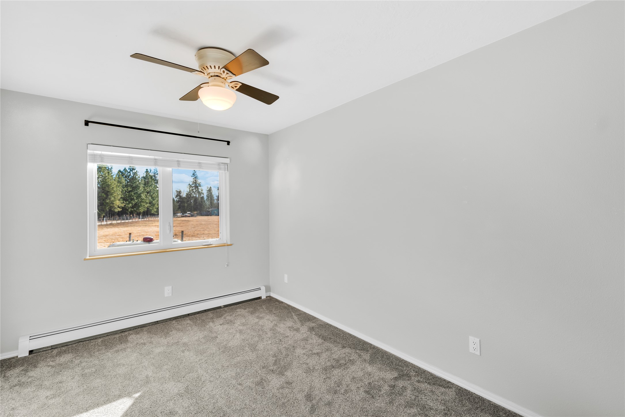 193 Cormoret Loop Property Photo 19