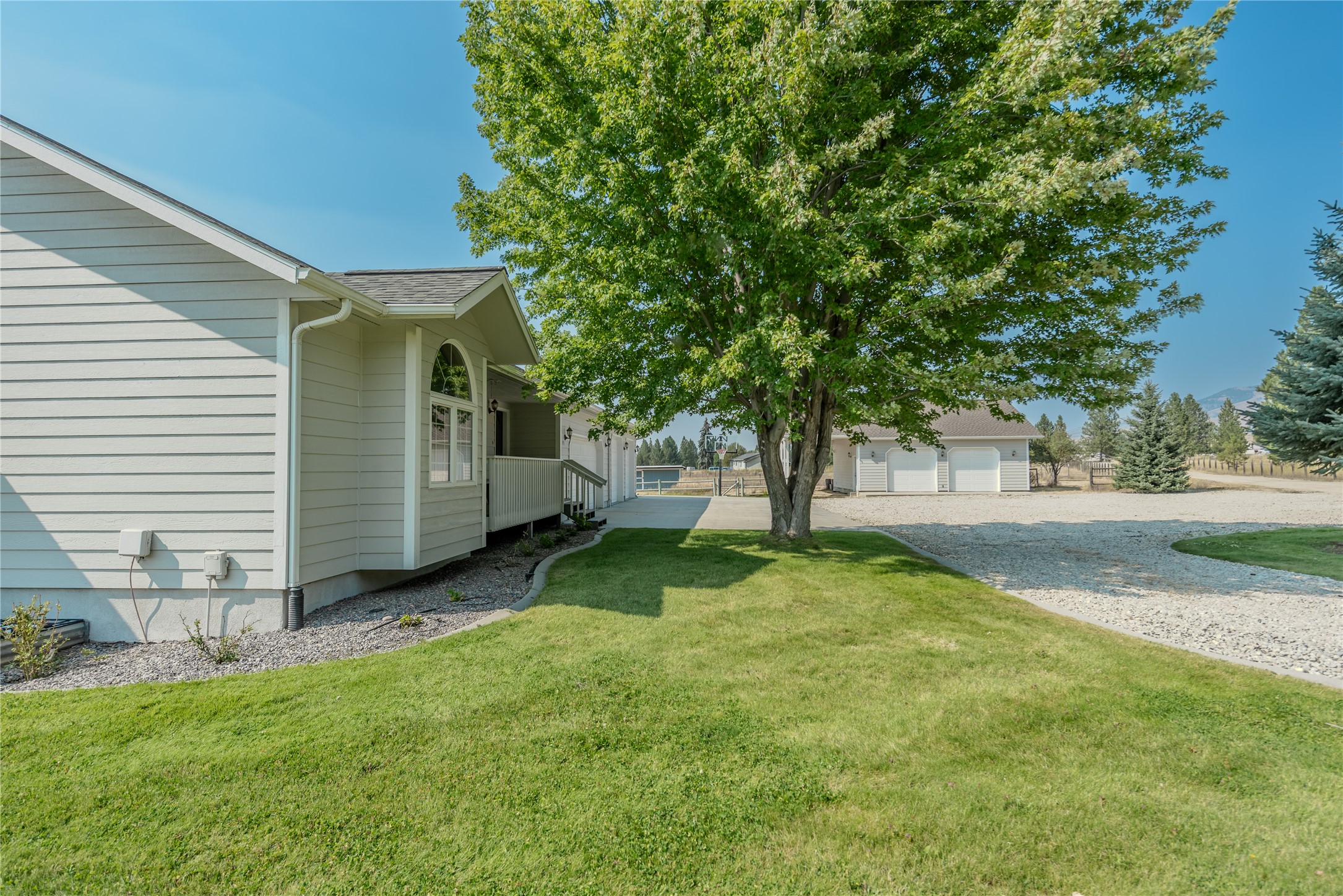 193 Cormoret Loop Property Photo 43