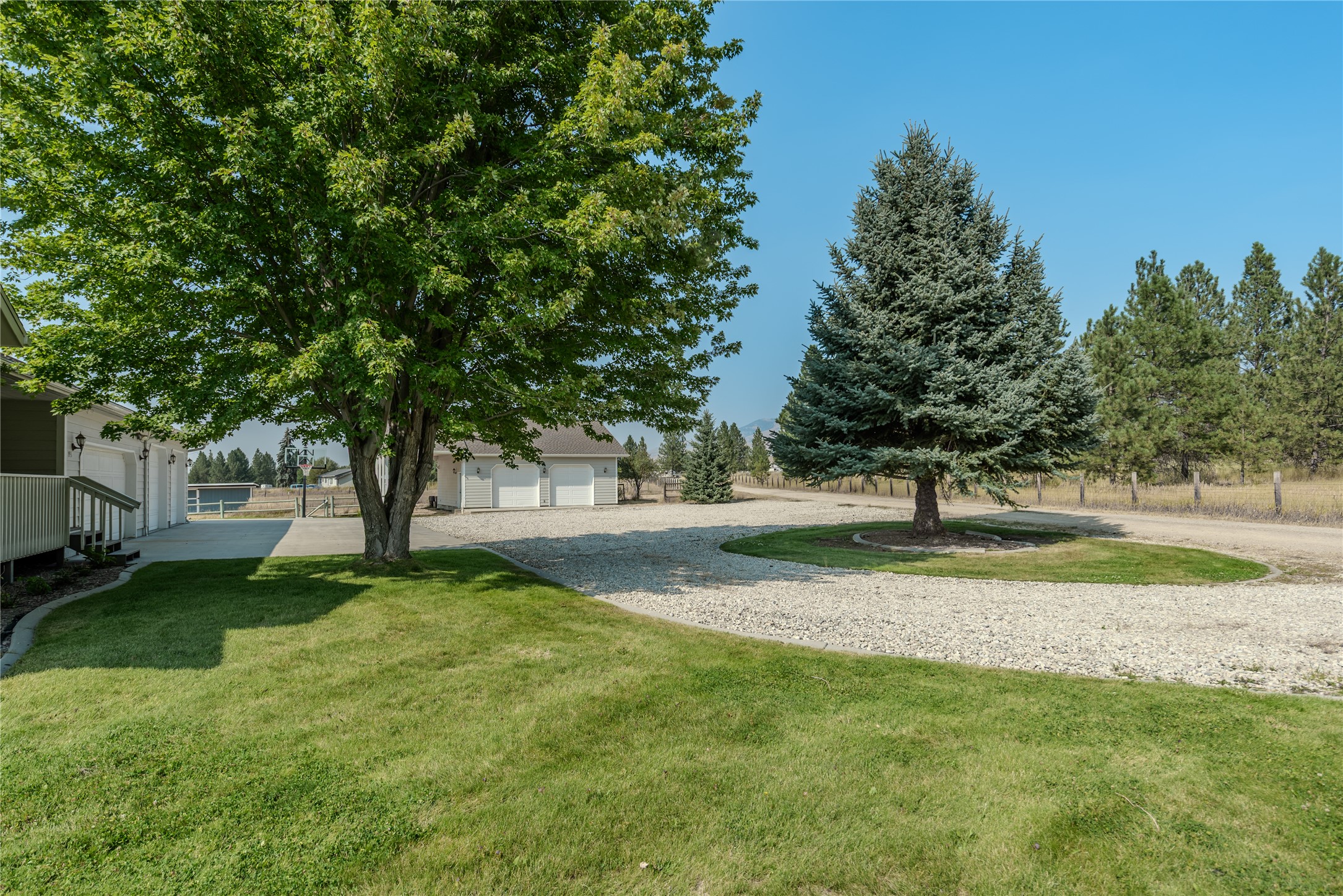 193 Cormoret Loop Property Photo 44