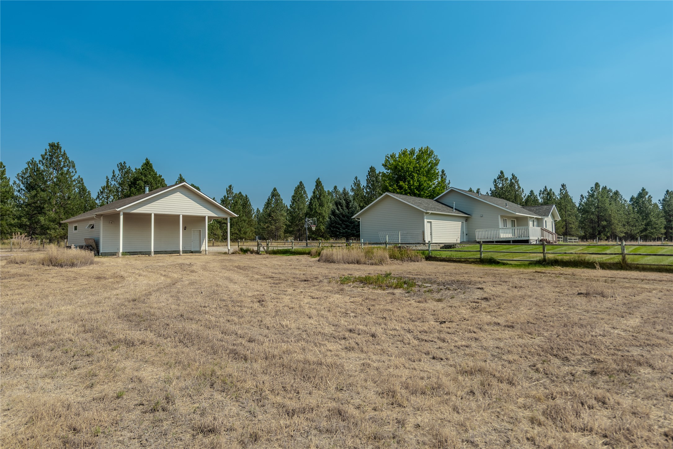 193 Cormoret Loop Property Photo 47