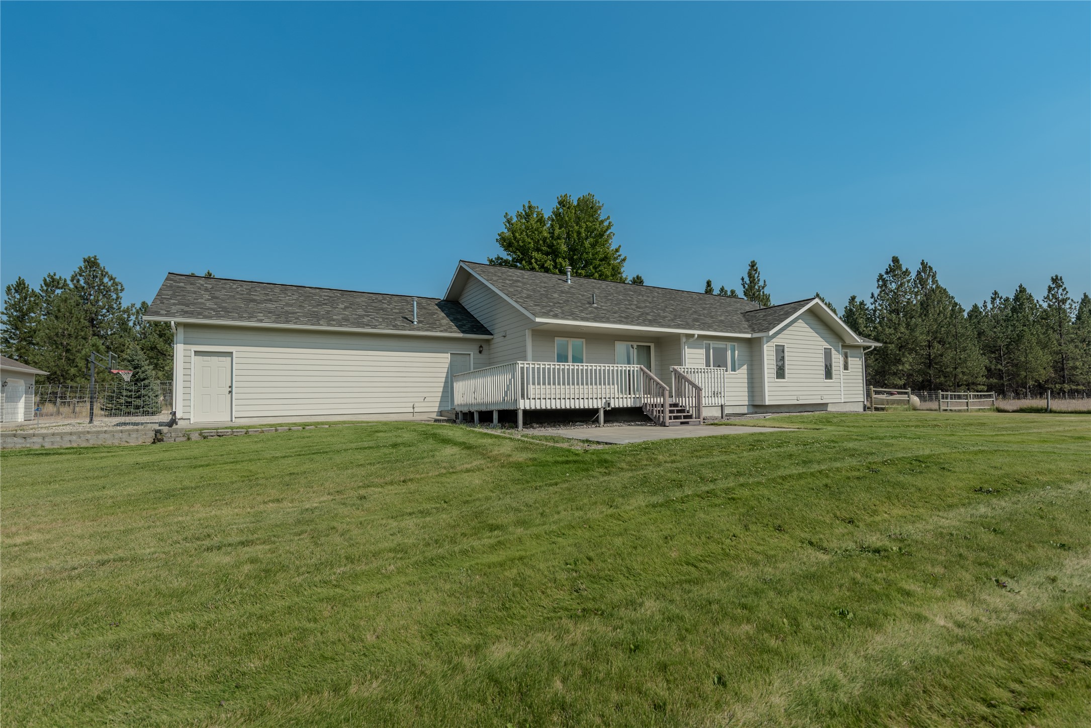 193 Cormoret Loop Property Photo 53