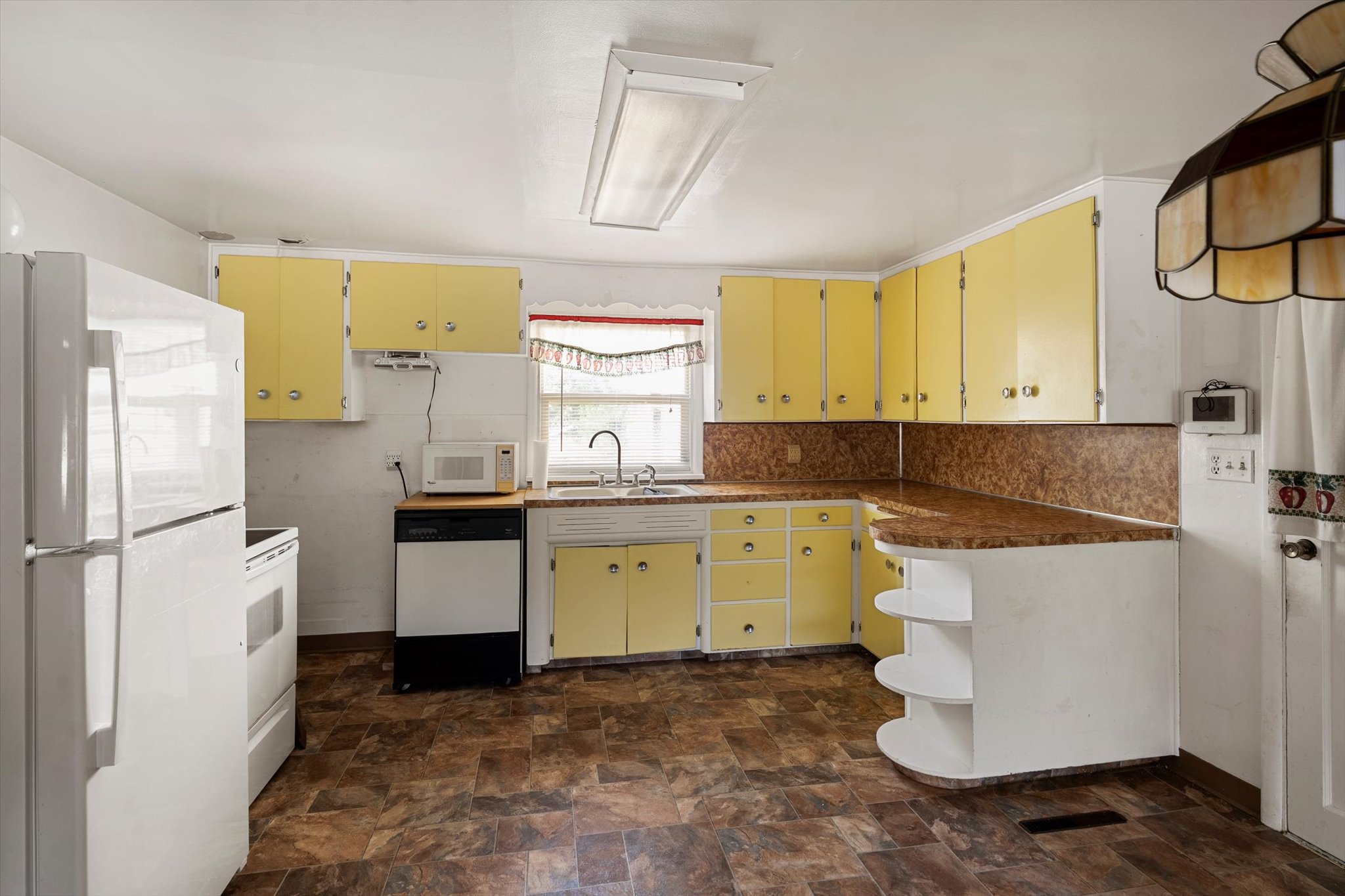 1506 4th Avenue W Property Photo 12