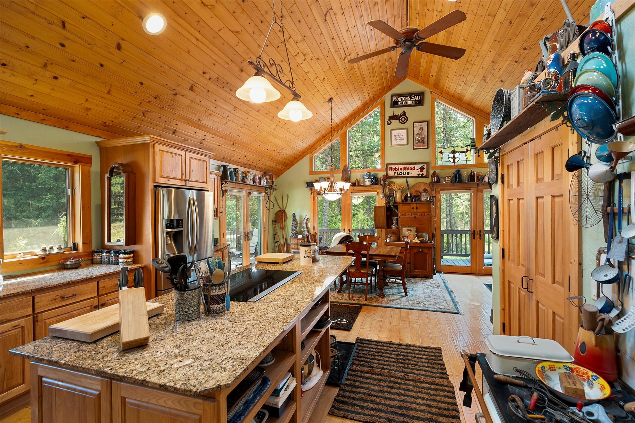 1199 E Mountain Meadows Road Property Photo 15