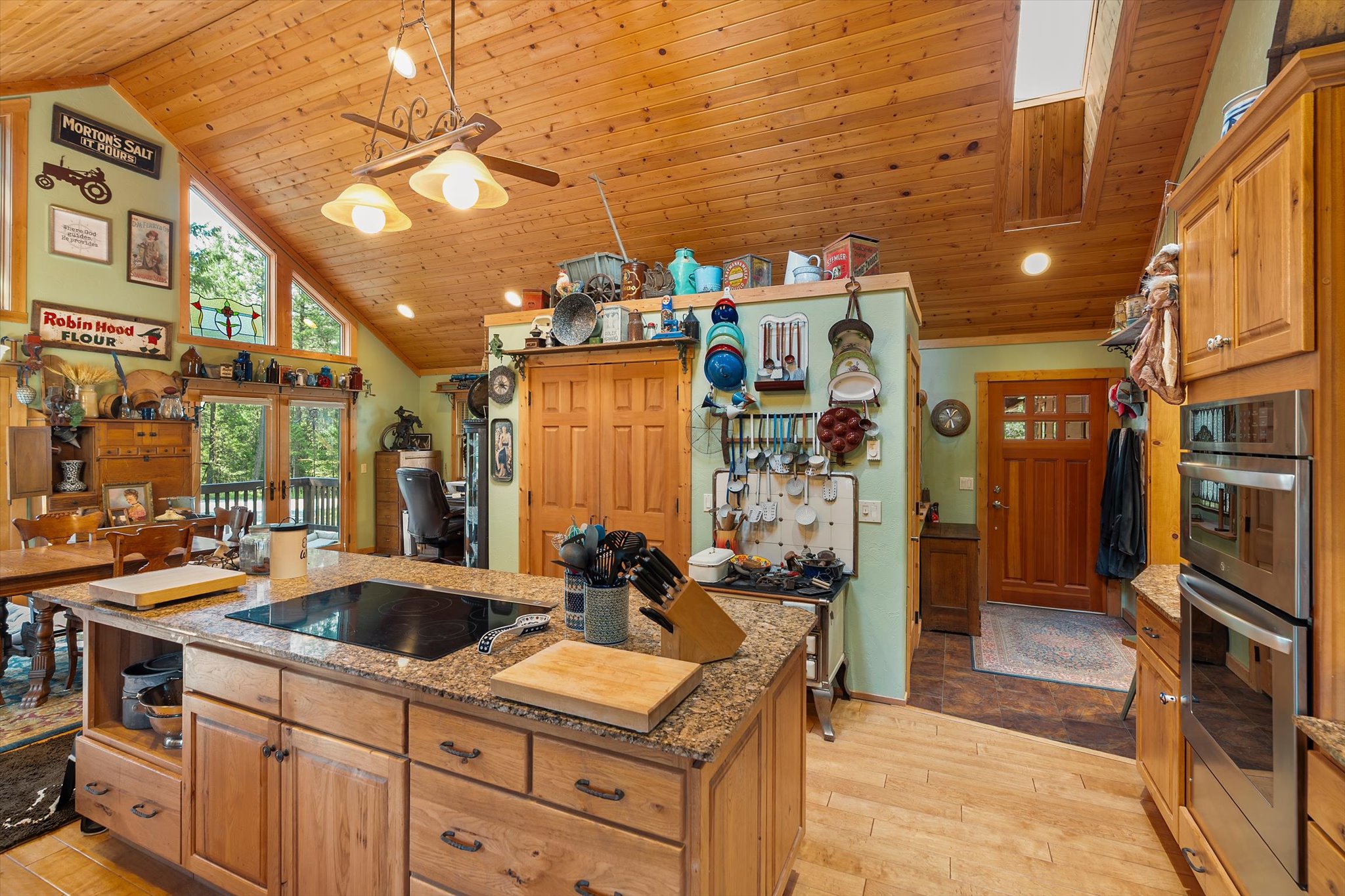 1199 E Mountain Meadows Road Property Photo 18