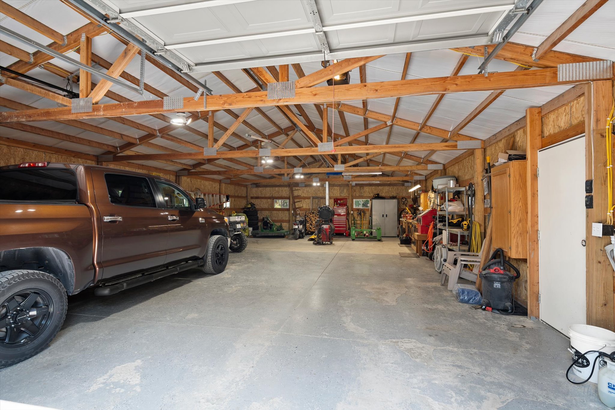 1199 E Mountain Meadows Road Property Photo 39