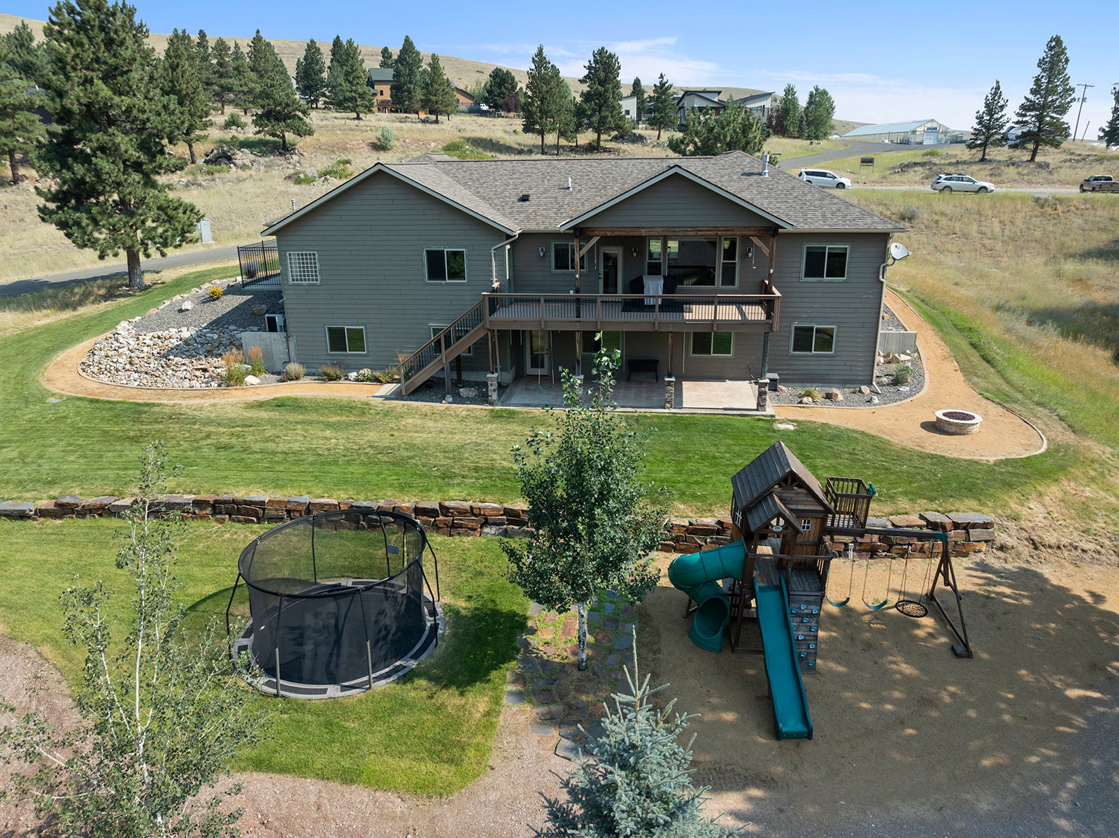 4745 Wagner Place Property Photo 11