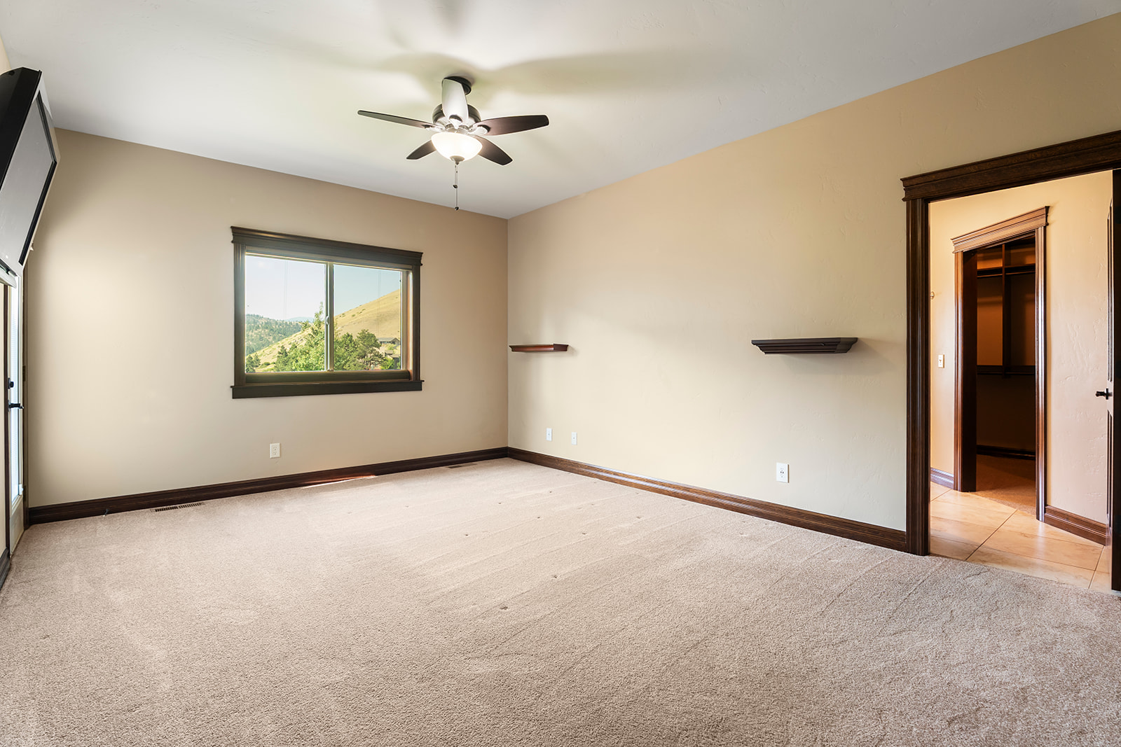 4745 Wagner Place Property Photo 34