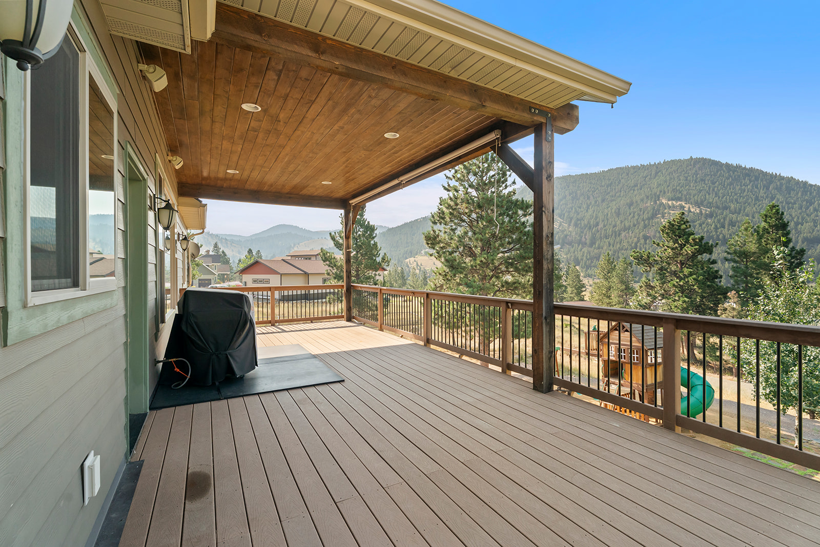 4745 Wagner Place Property Photo 49