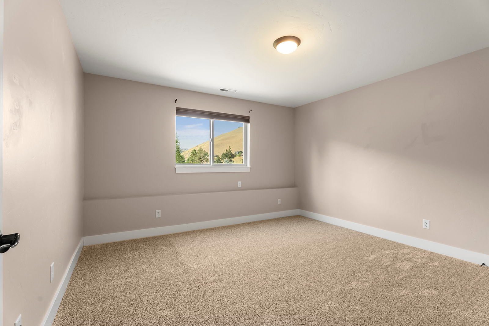 4745 Wagner Place Property Photo 54