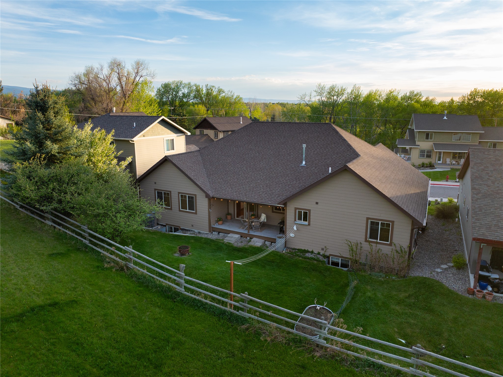 2224 Sourdough Road Property Photo 9