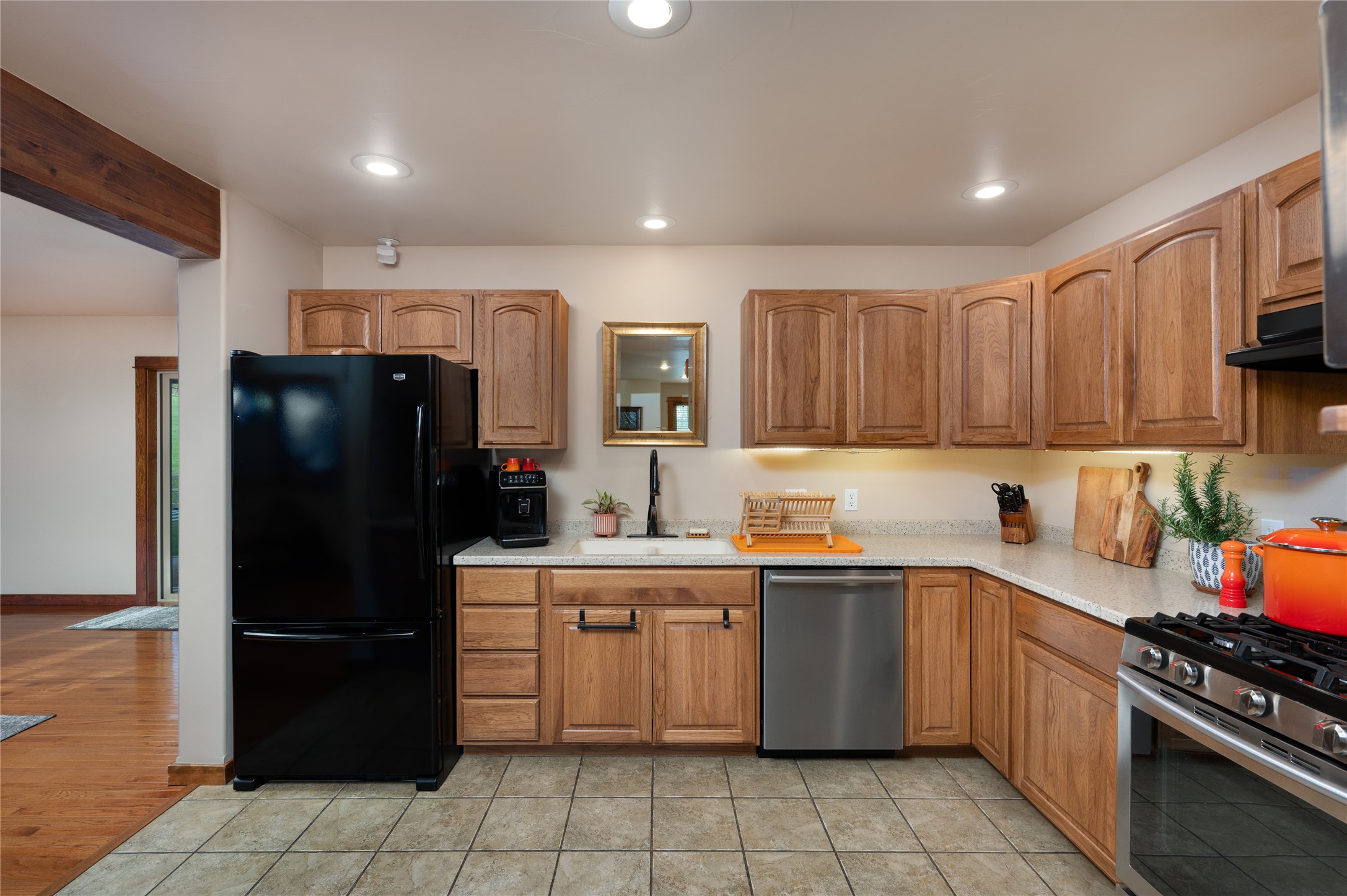2224 Sourdough Road Property Photo 17
