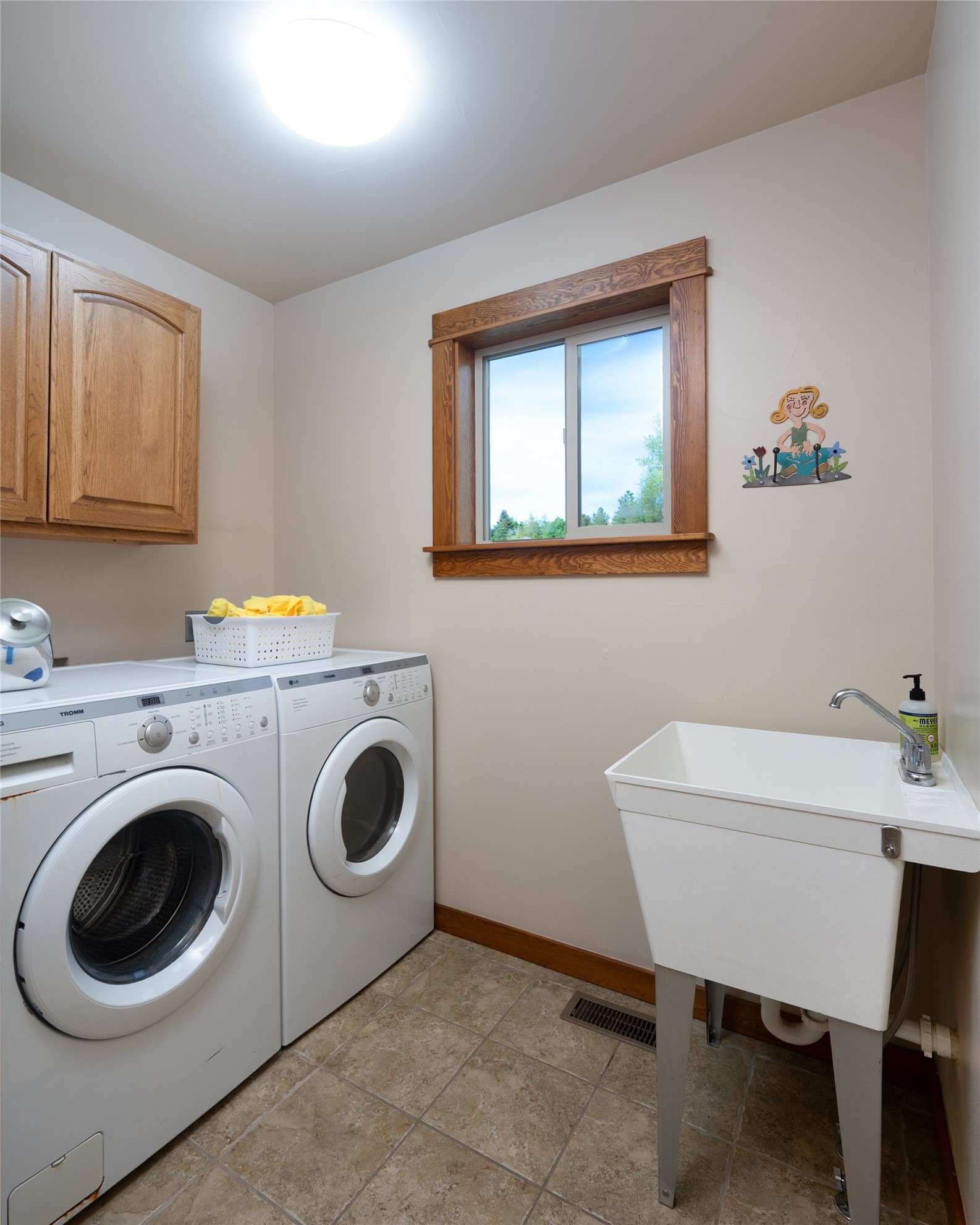 2224 Sourdough Road Property Photo 45
