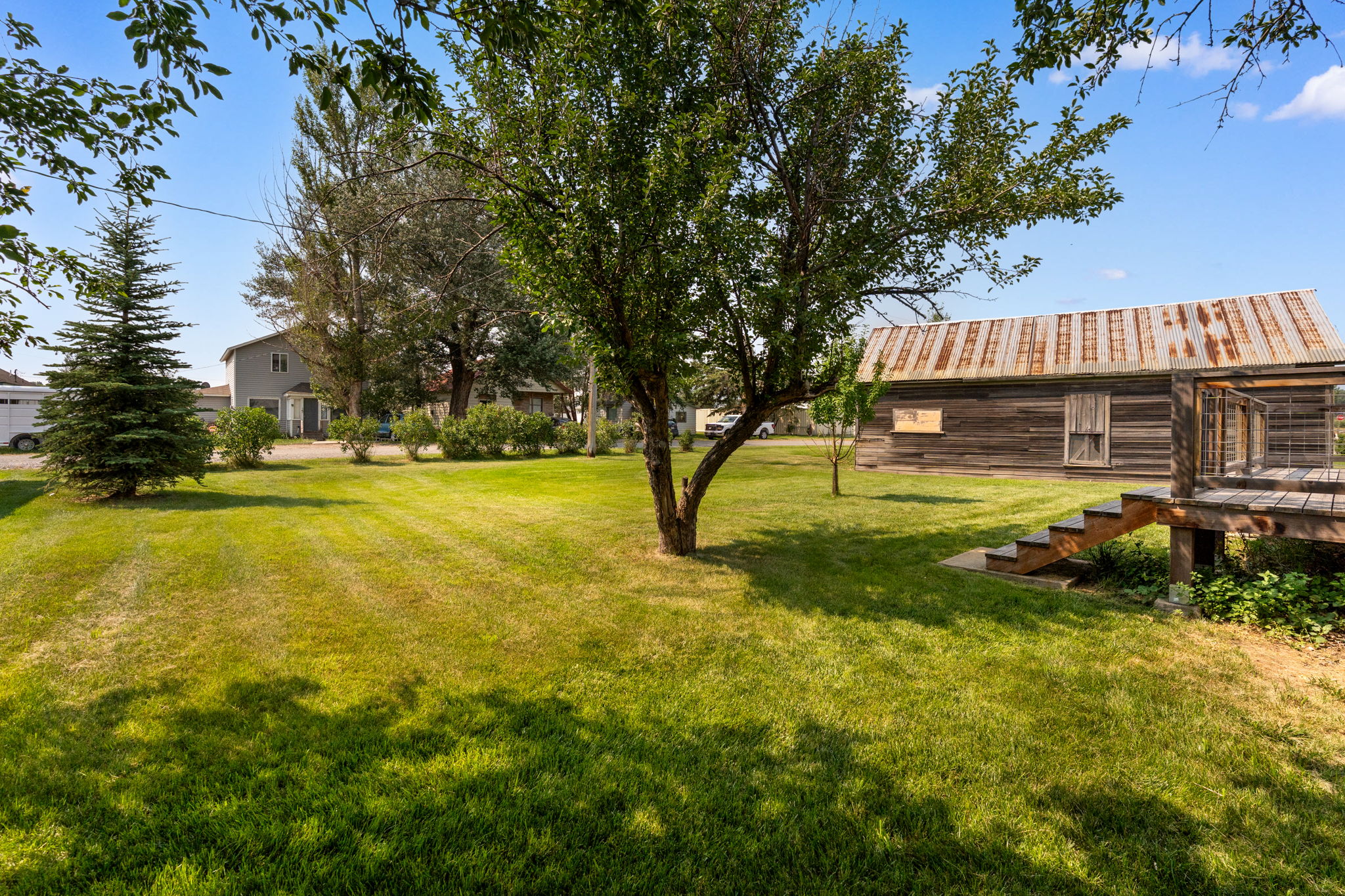 10 Lake Road Property Photo 34