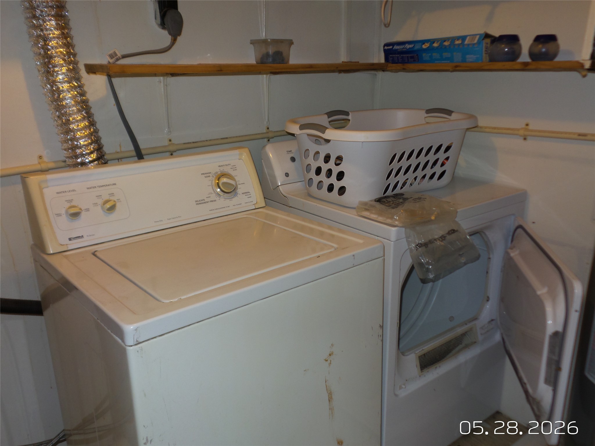 5 Millard Street N Property Photo 38