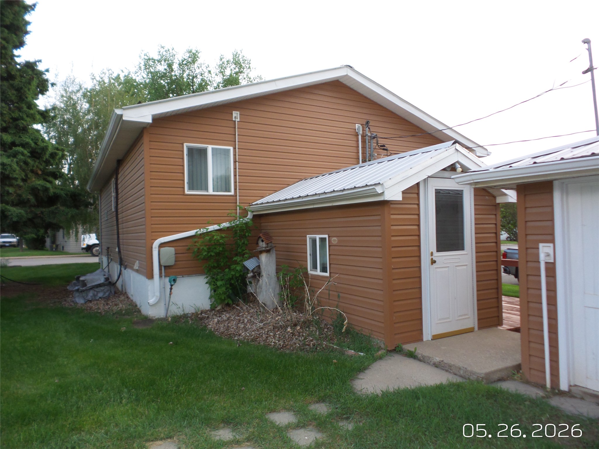 5 Millard Street N Property Photo 44