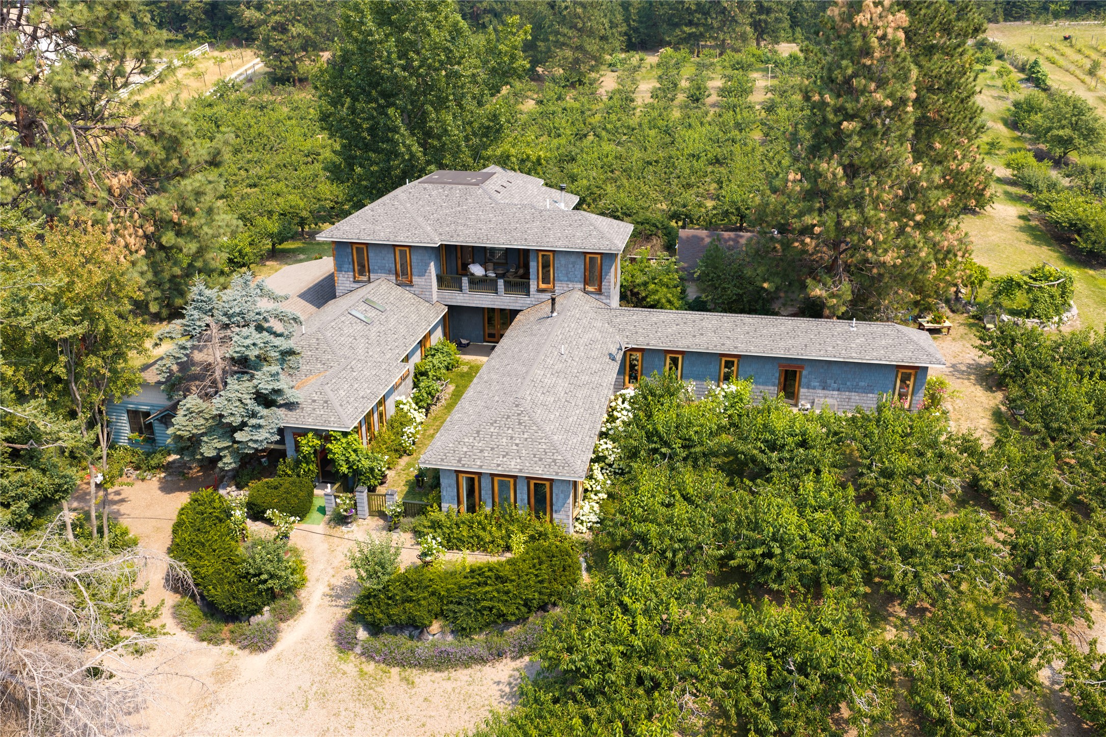21848 Mt Highway 35 Property Photo 2