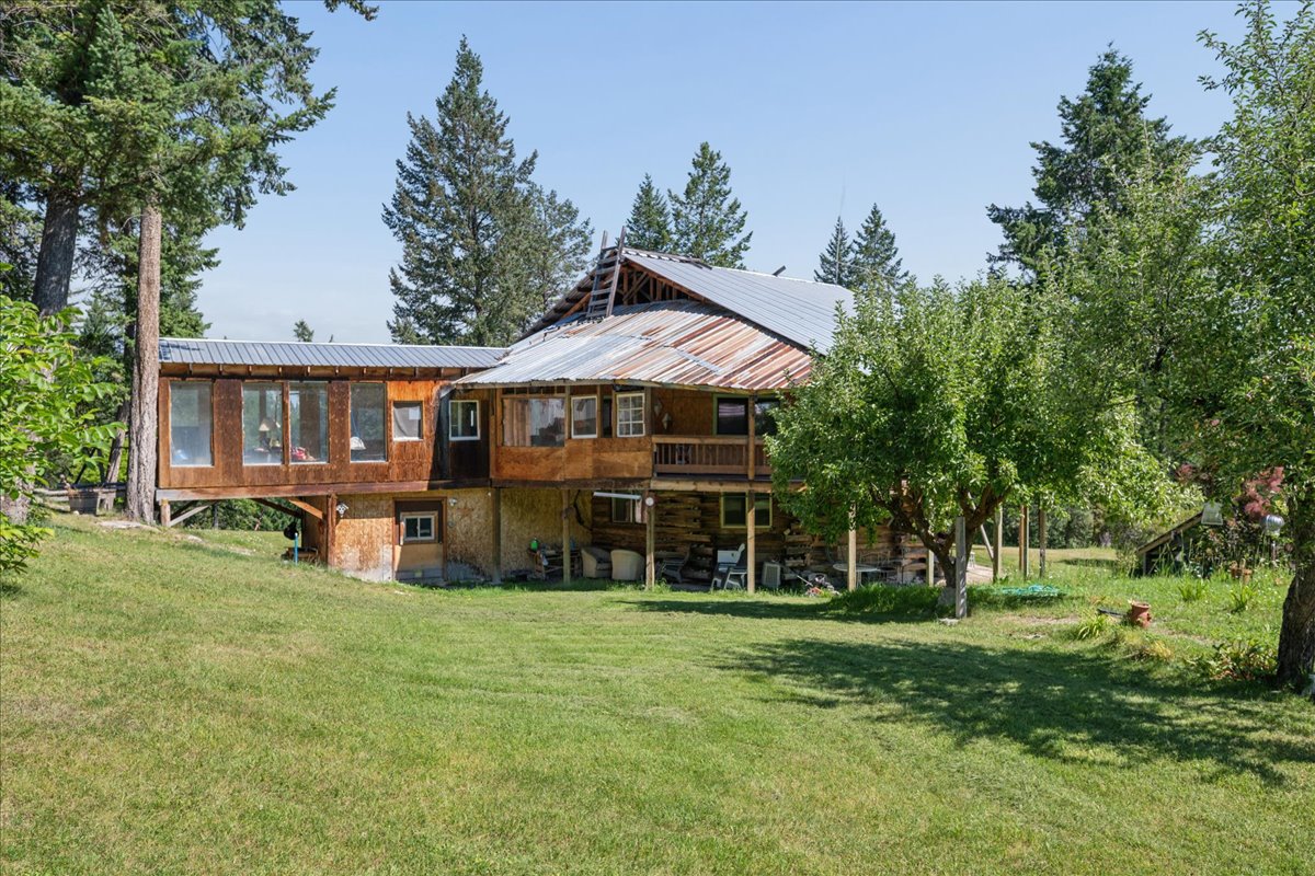 2092 Gut Creek Road Property Photo 4