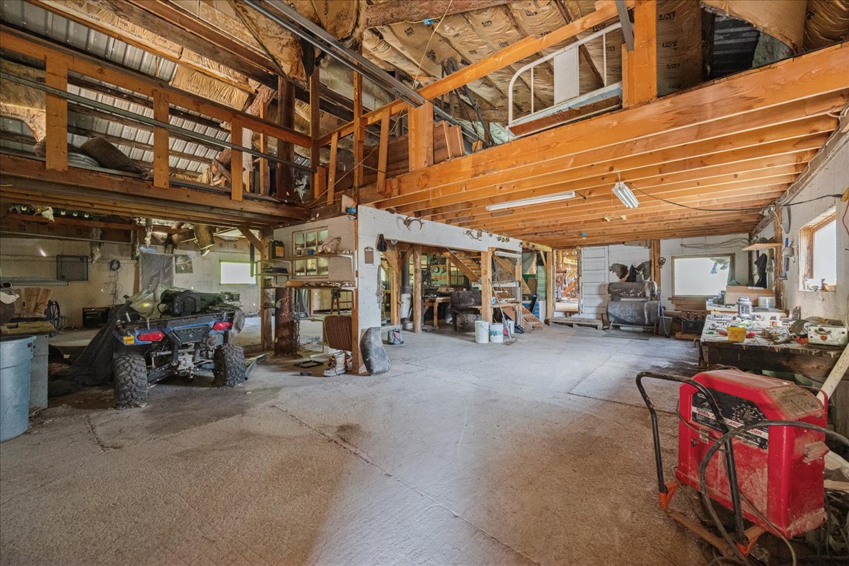 2092 Gut Creek Road Property Photo 8