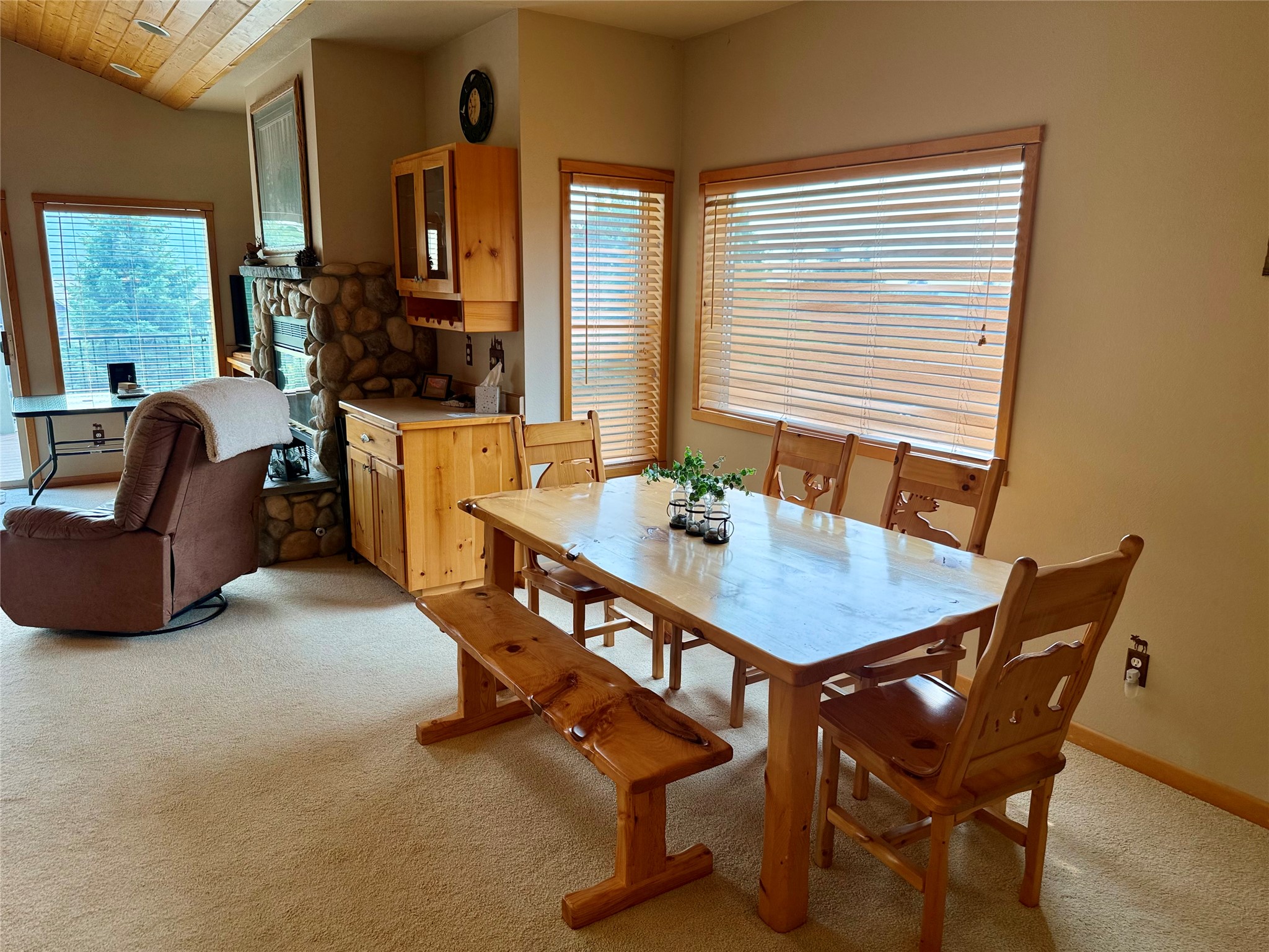 115 Colter Loop Property Photo 3