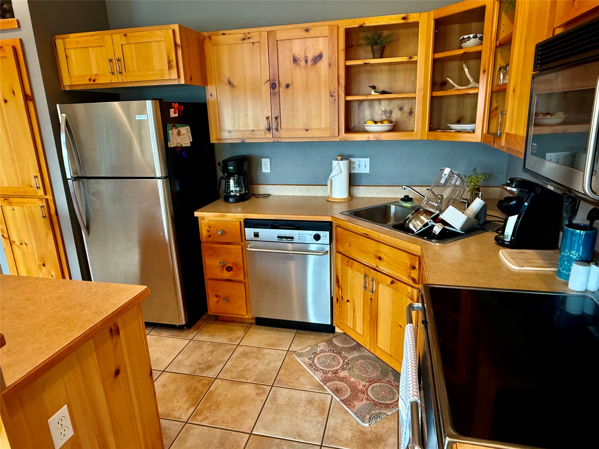 115 Colter Loop Property Photo 6