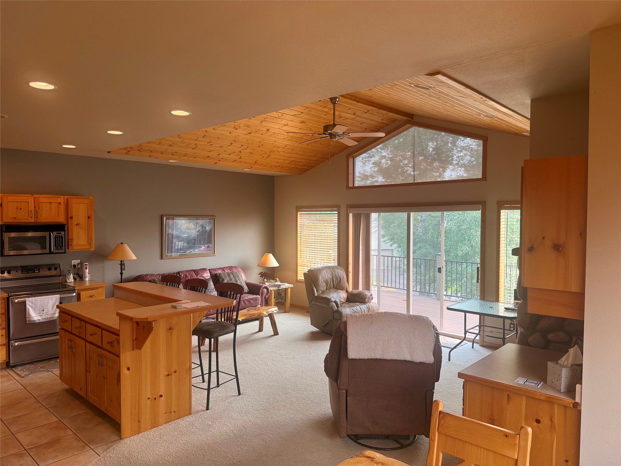 115 Colter Loop Property Photo 10
