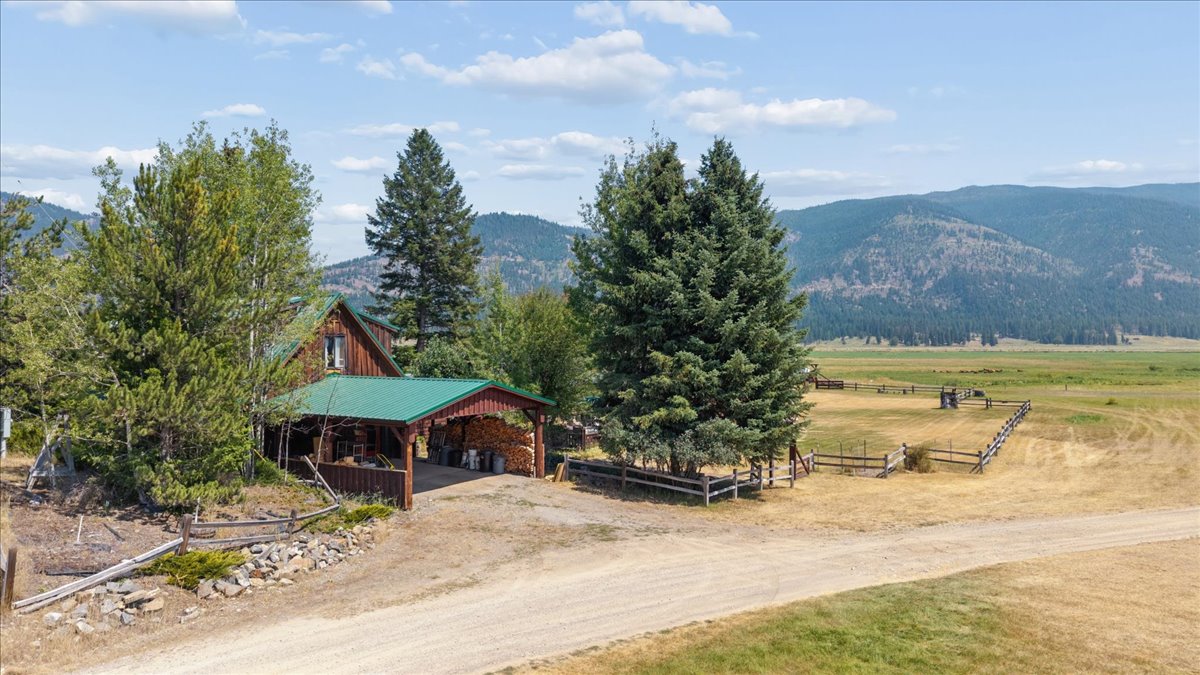 655 Lang Creek Road Property Photo 6