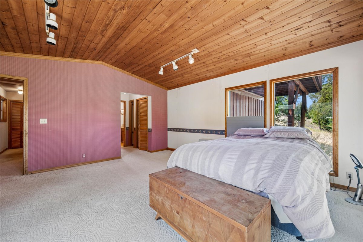655 Lang Creek Road Property Photo 31