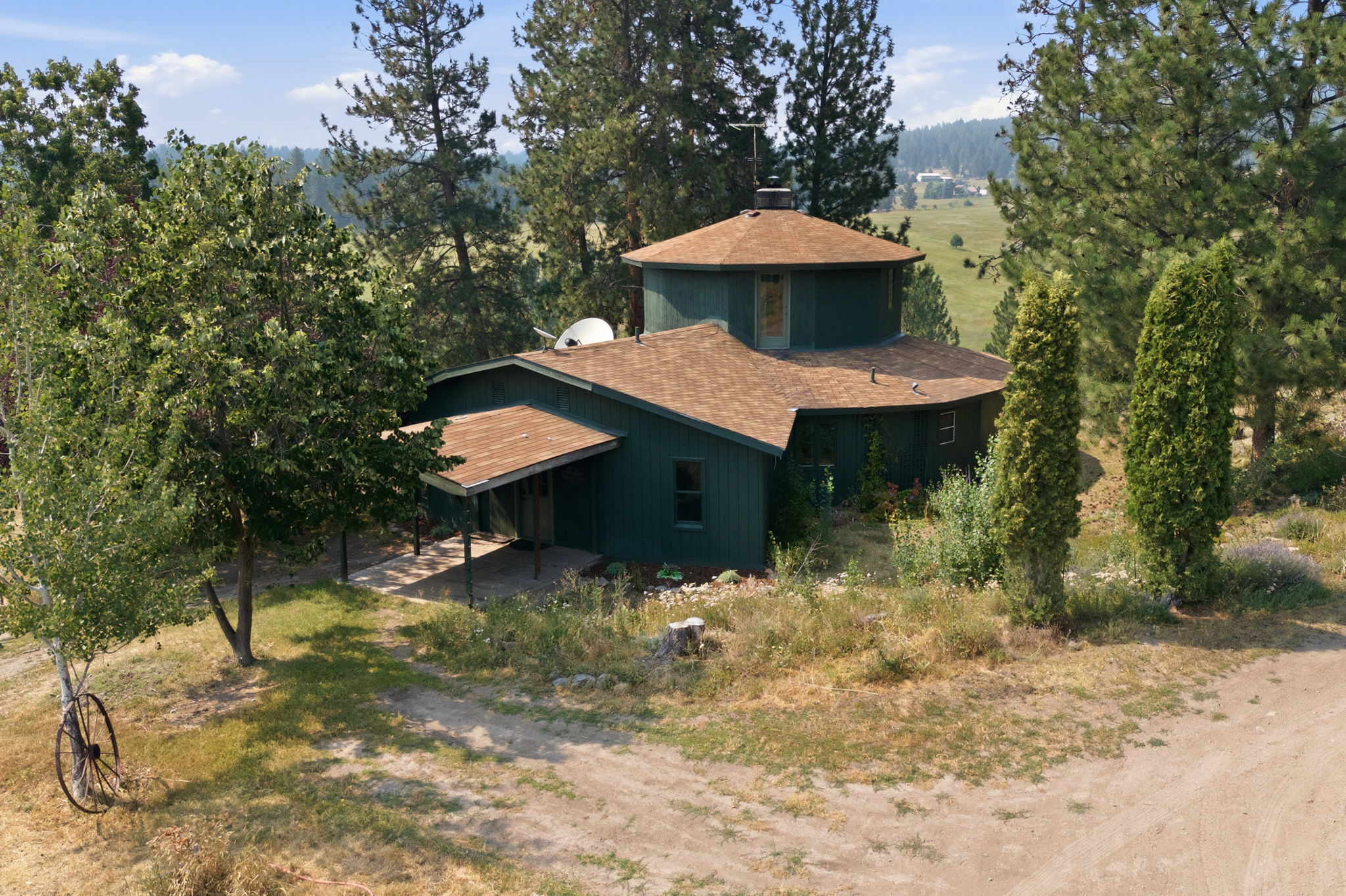 22194 Spike Lane Property Photo 8