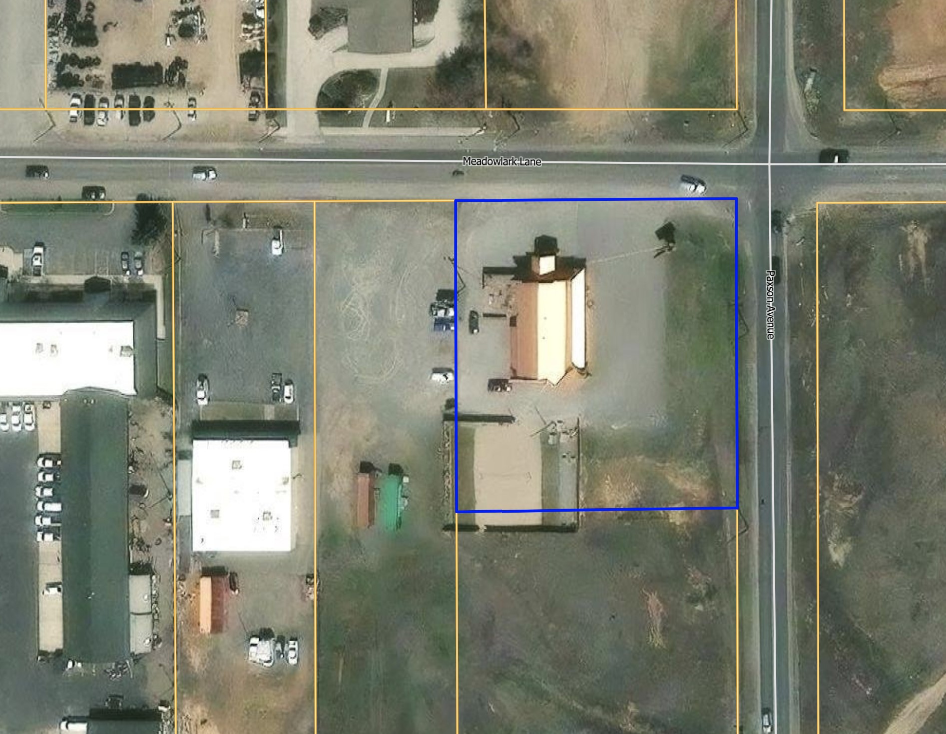 1800 Meadowlark Lane Property Photo 8