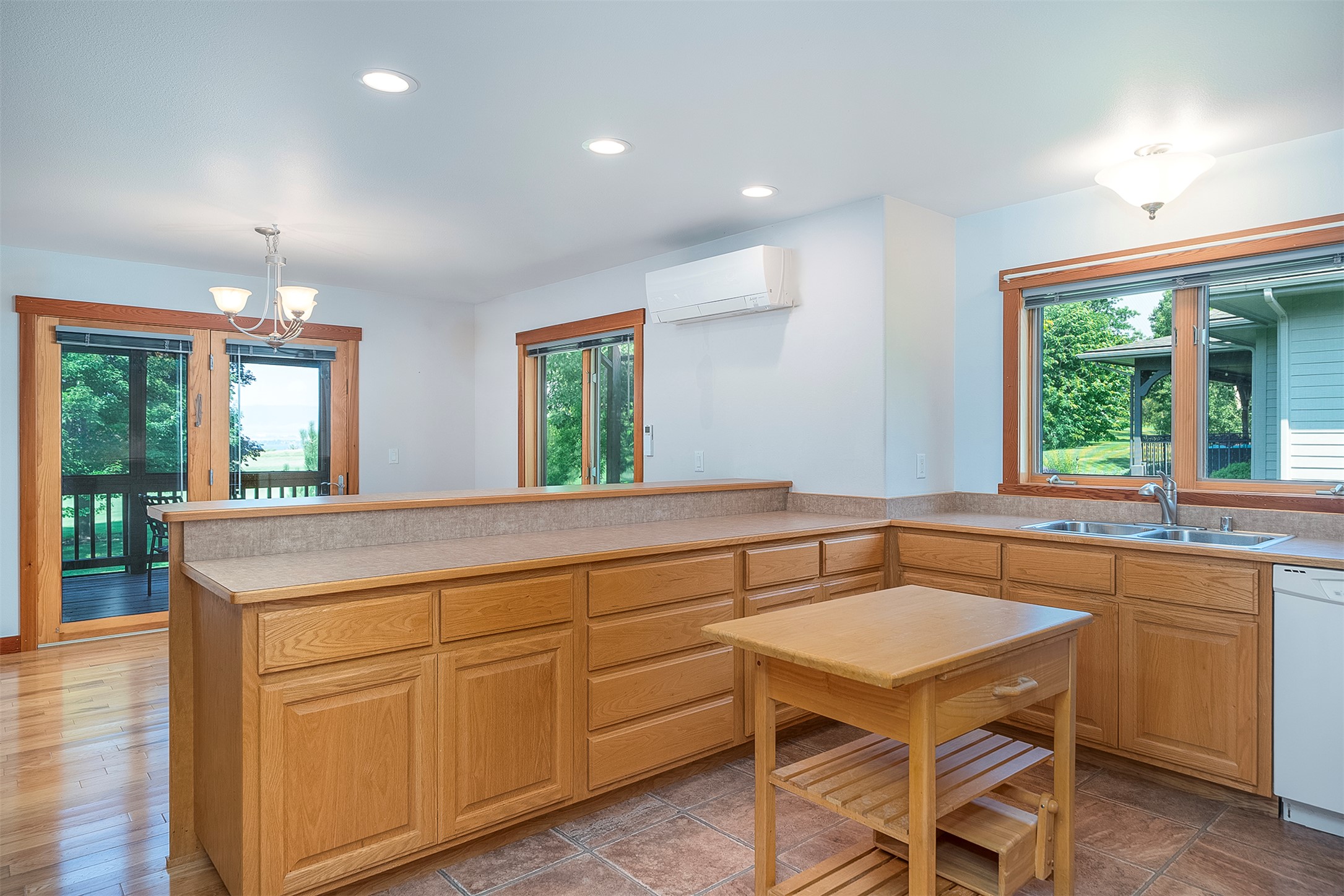 313 Montana Landing Property Photo 13
