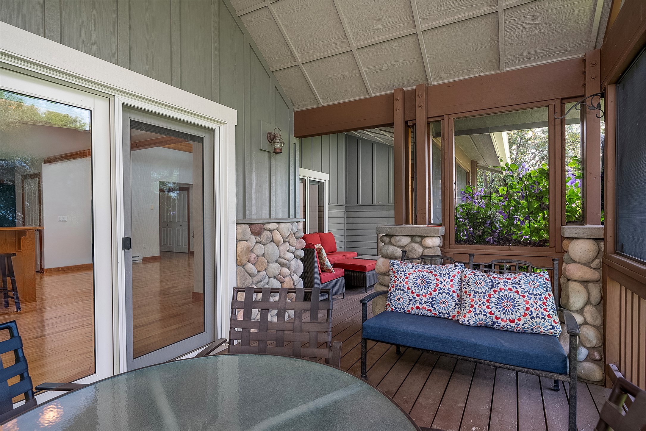313 Montana Landing Property Photo 32