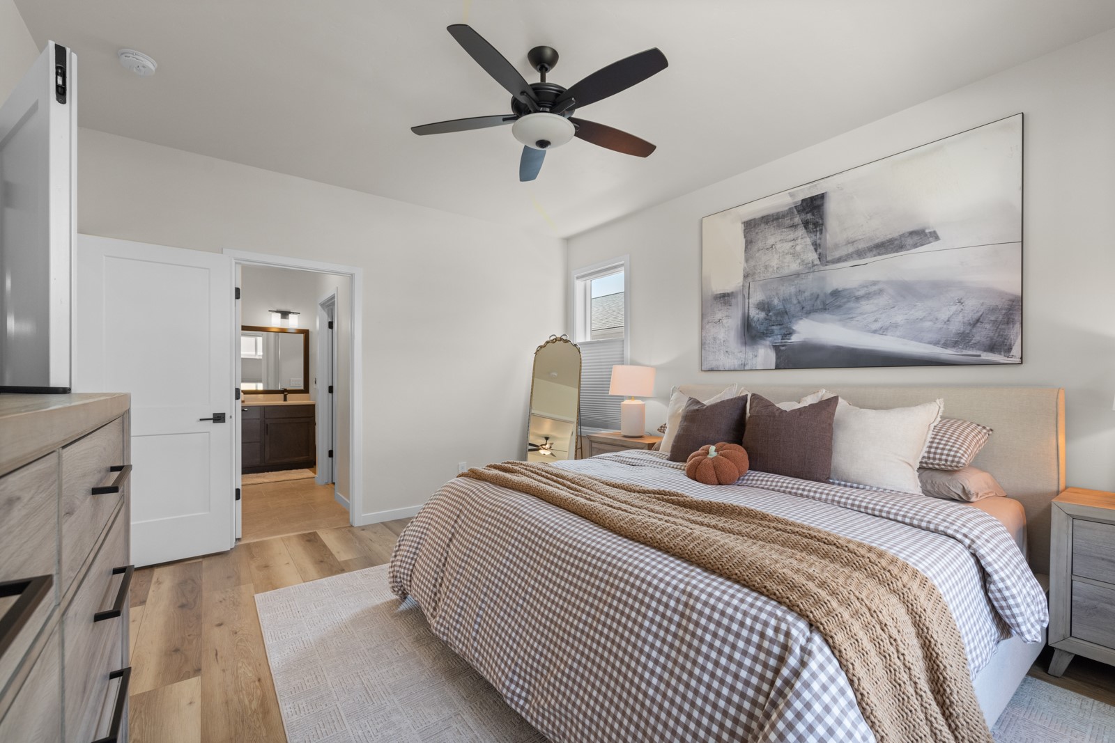 702 August Way Property Photo 16
